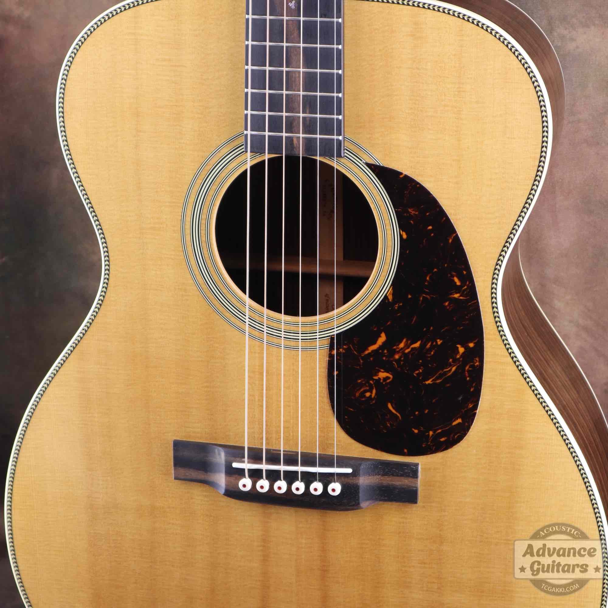 Martin 2024年製 000-28 Standard