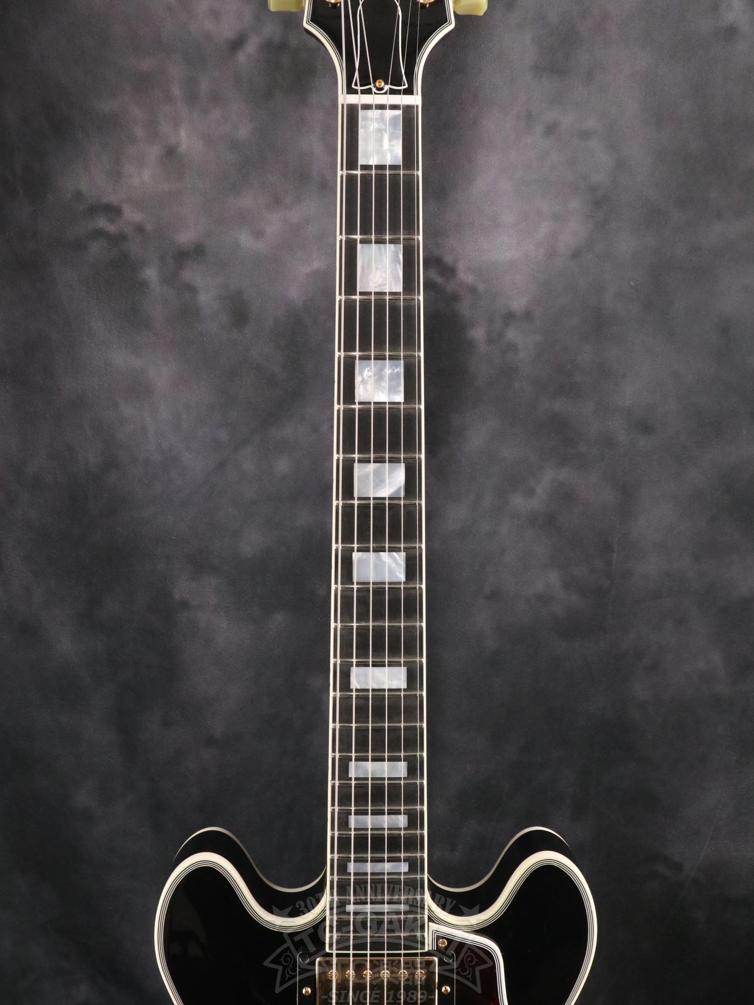 Gibson Custom Shop CS-356
