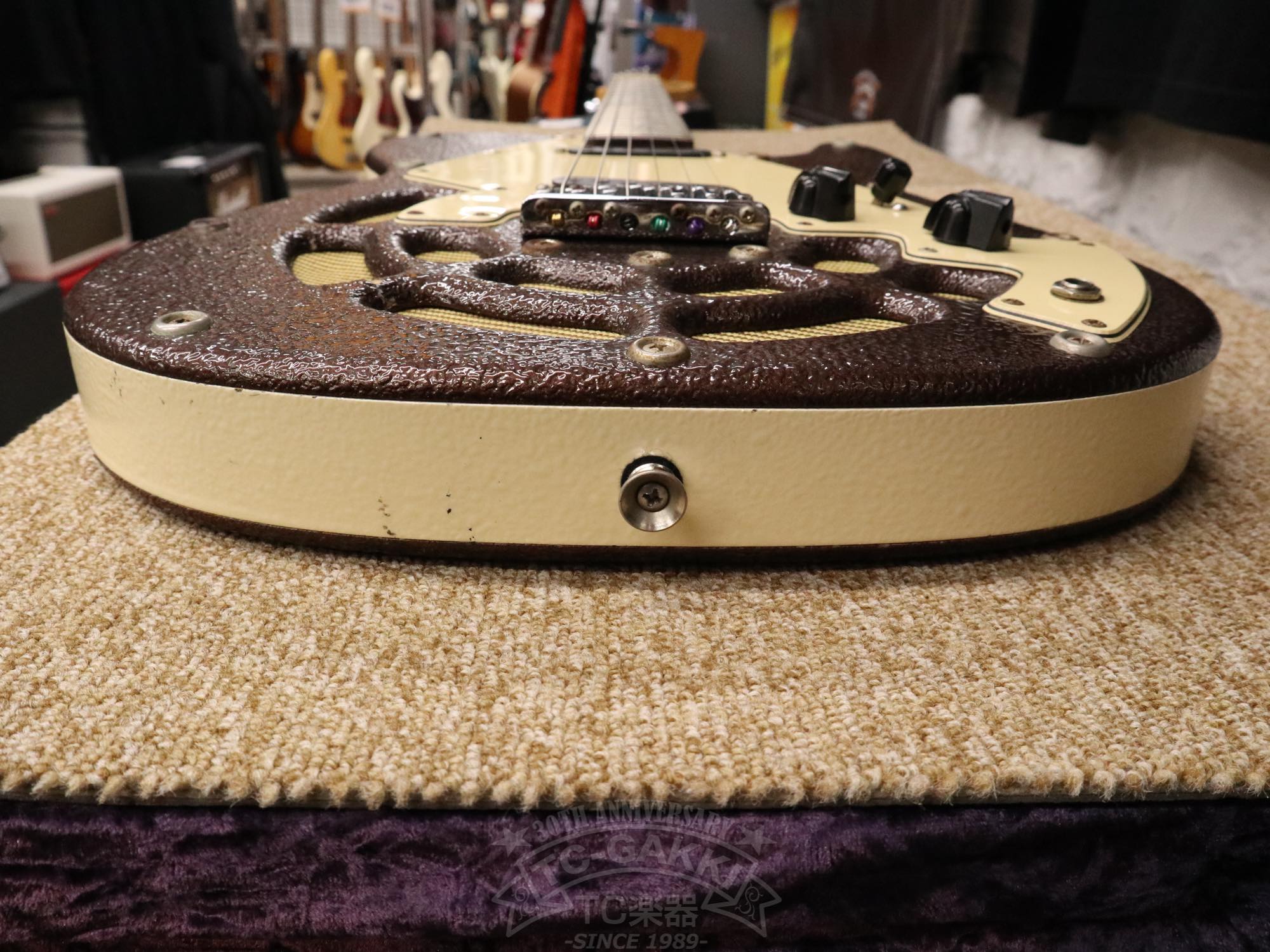 Lindert Guitar Locomotive T