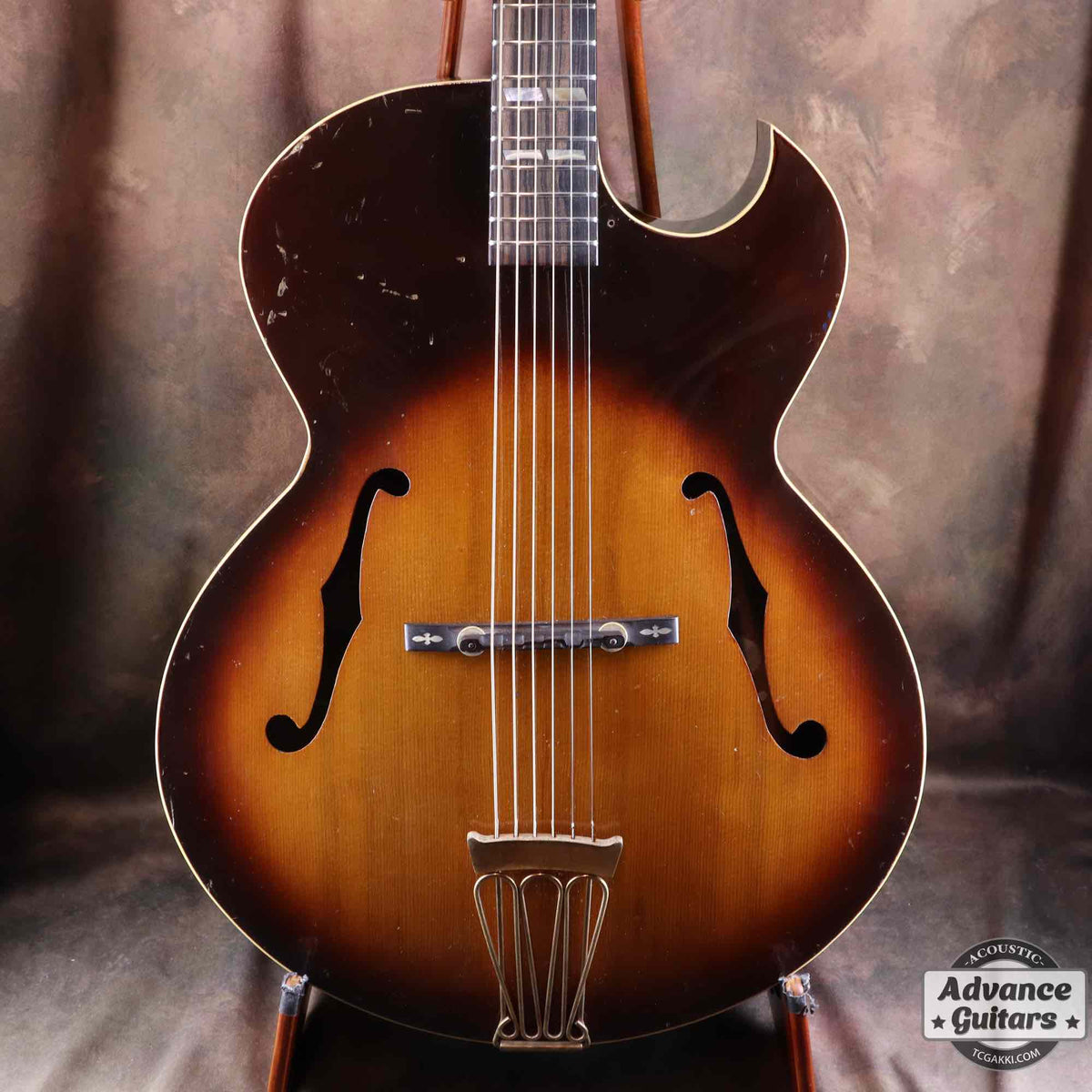 Chaki 1970s P-2