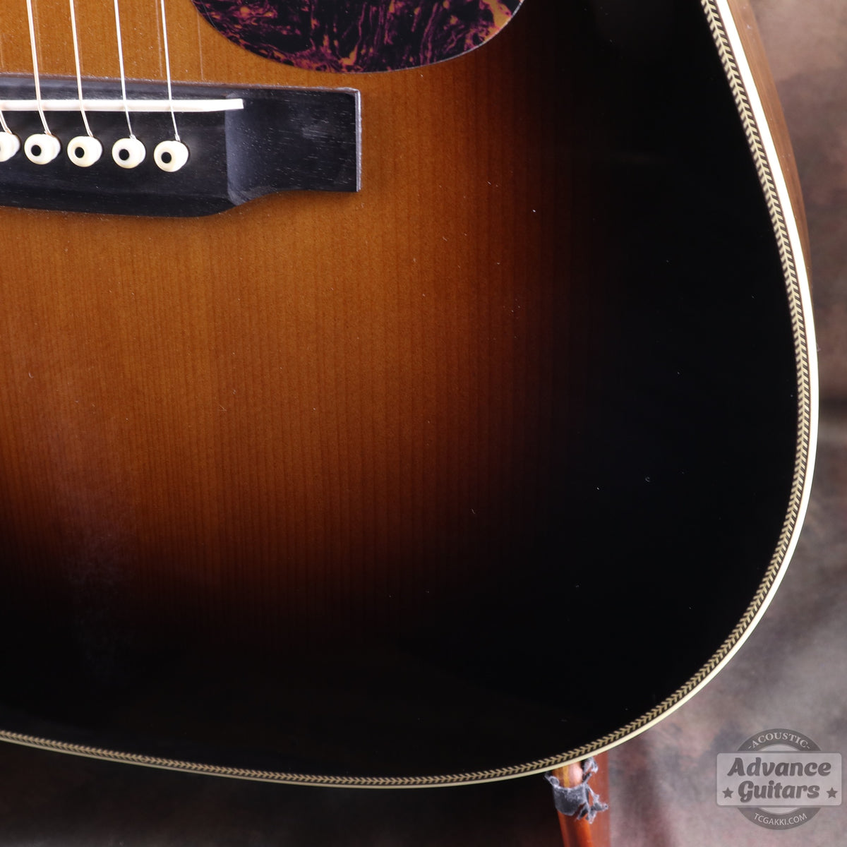 Martin 2007年製 D-28 Marquis Sunburst with L.R.Baggs iBeam