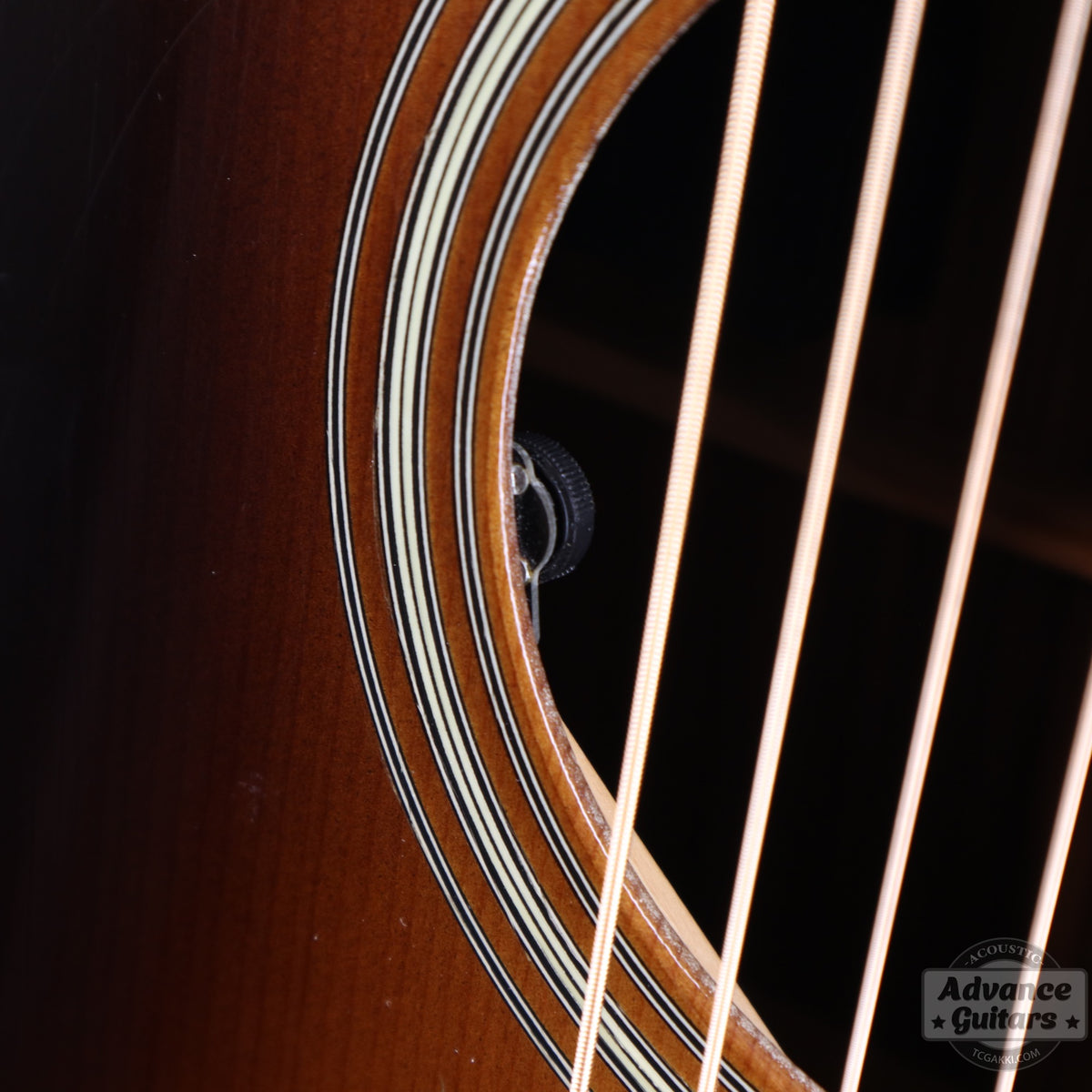 Martin 2007年製 D-28 Marquis Sunburst with L.R.Baggs iBeam