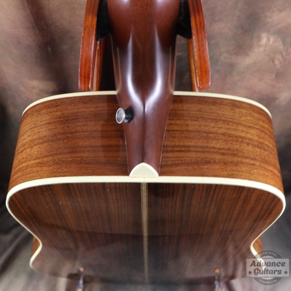Martin 2007年製 D-28 Marquis Sunburst with L.R.Baggs iBeam