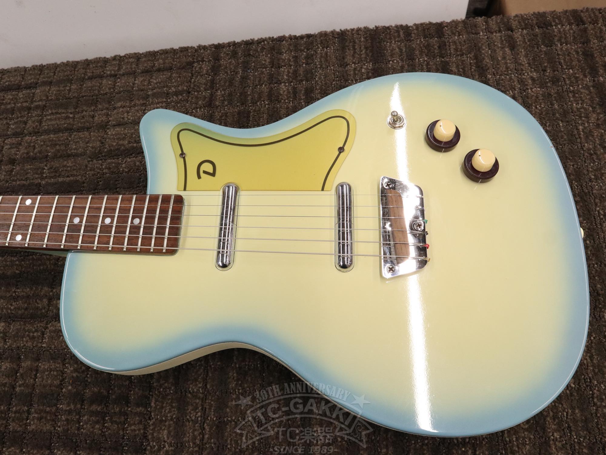 Danelectro 56-U2 Reissue