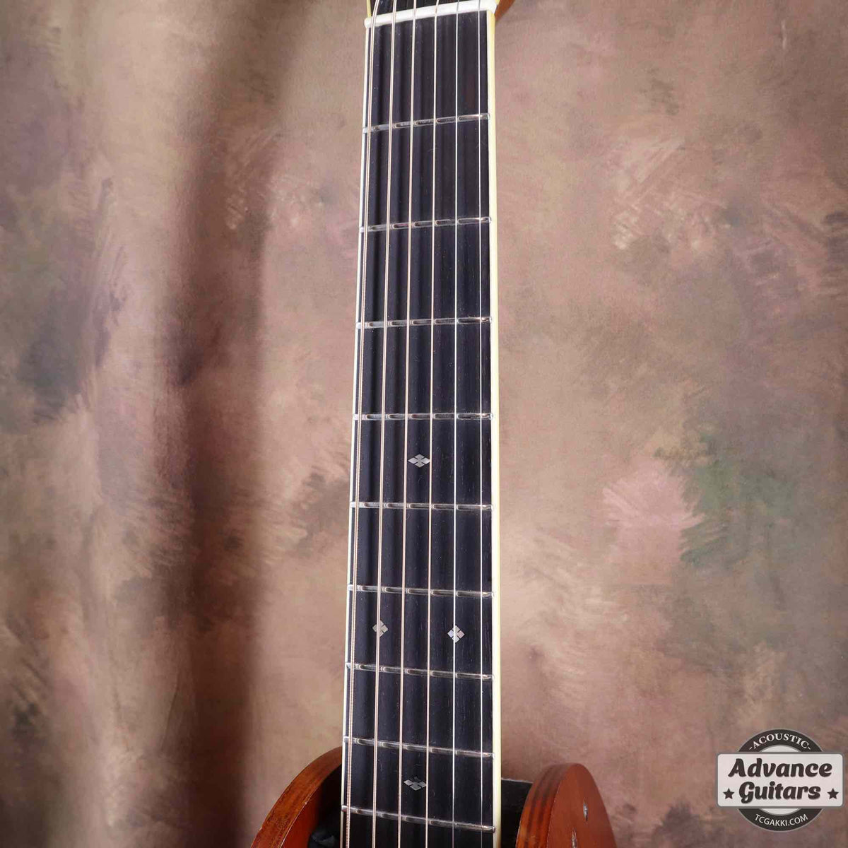 D-150 CUSTOM