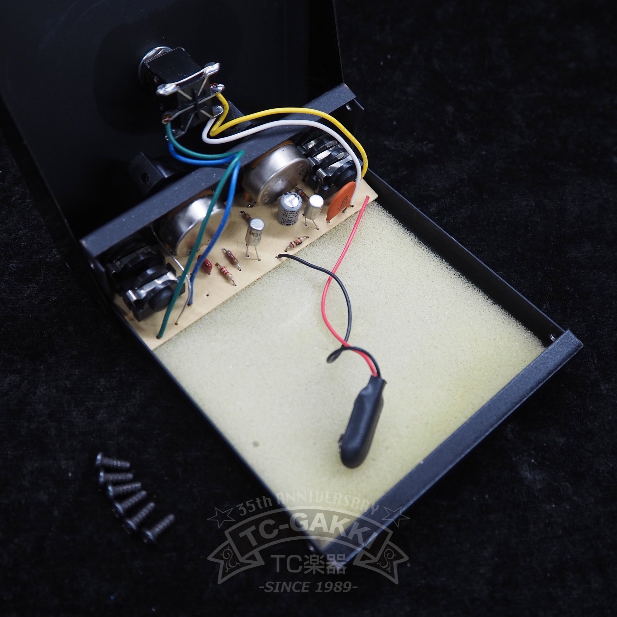 TONE BENDER MODEL V829 - TC楽器 - TCGAKKI