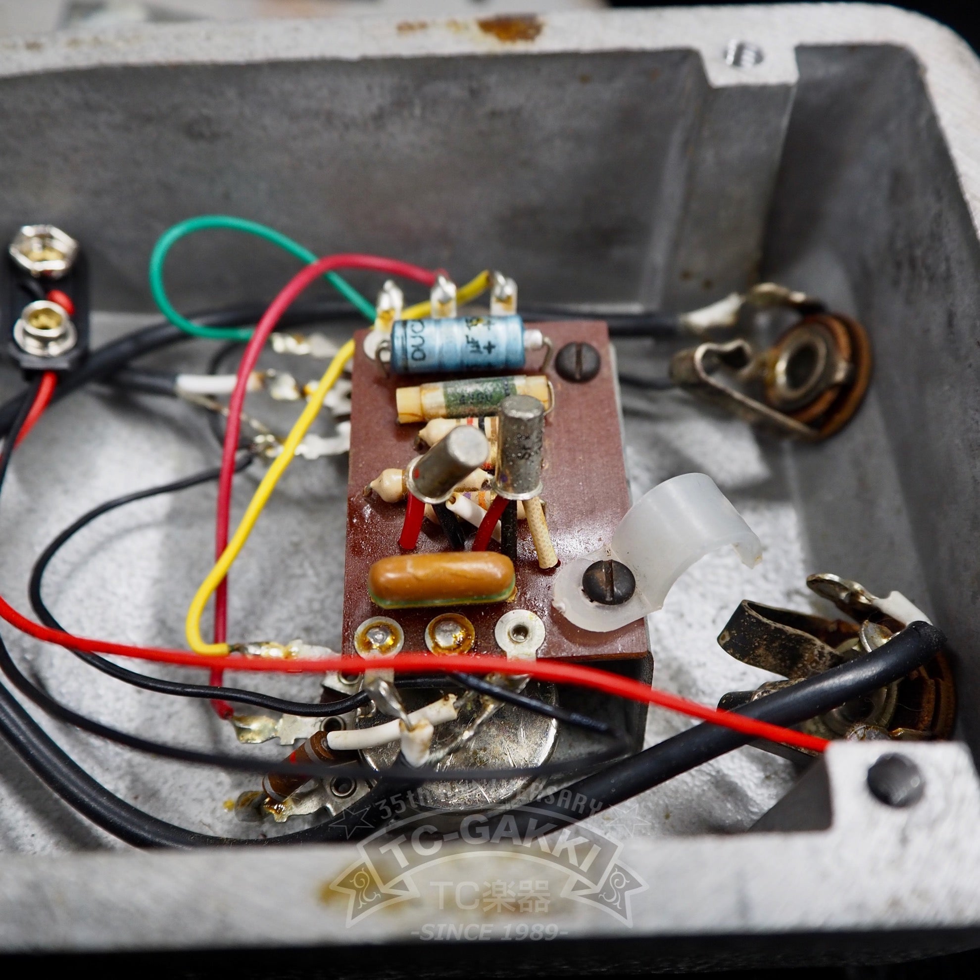 TONE BENDER (V828/GRAY) - TC楽器 - TCGAKKI