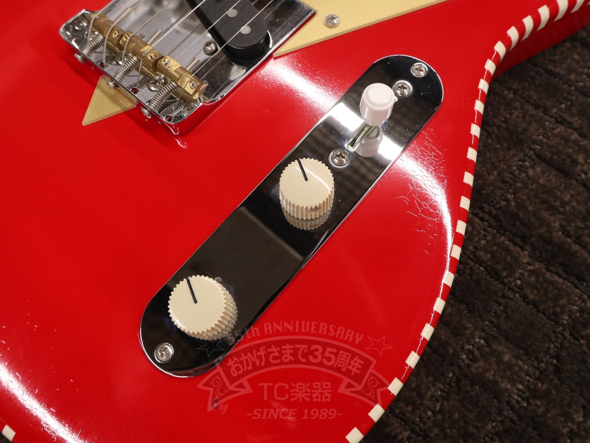 V2 Paprika Red - TC楽器 - TCGAKKI