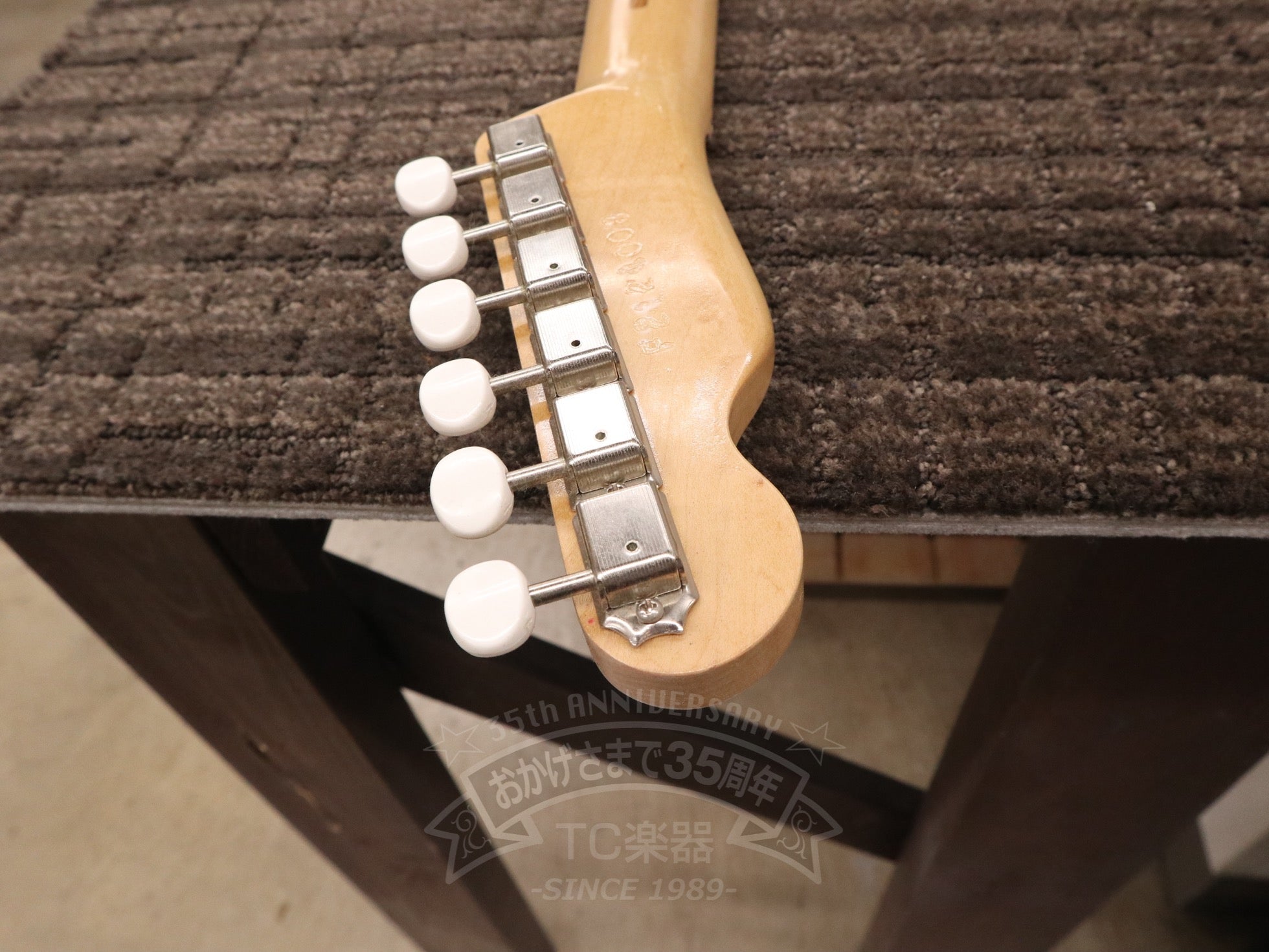 V2 Paprika Red - TC楽器 - TCGAKKI