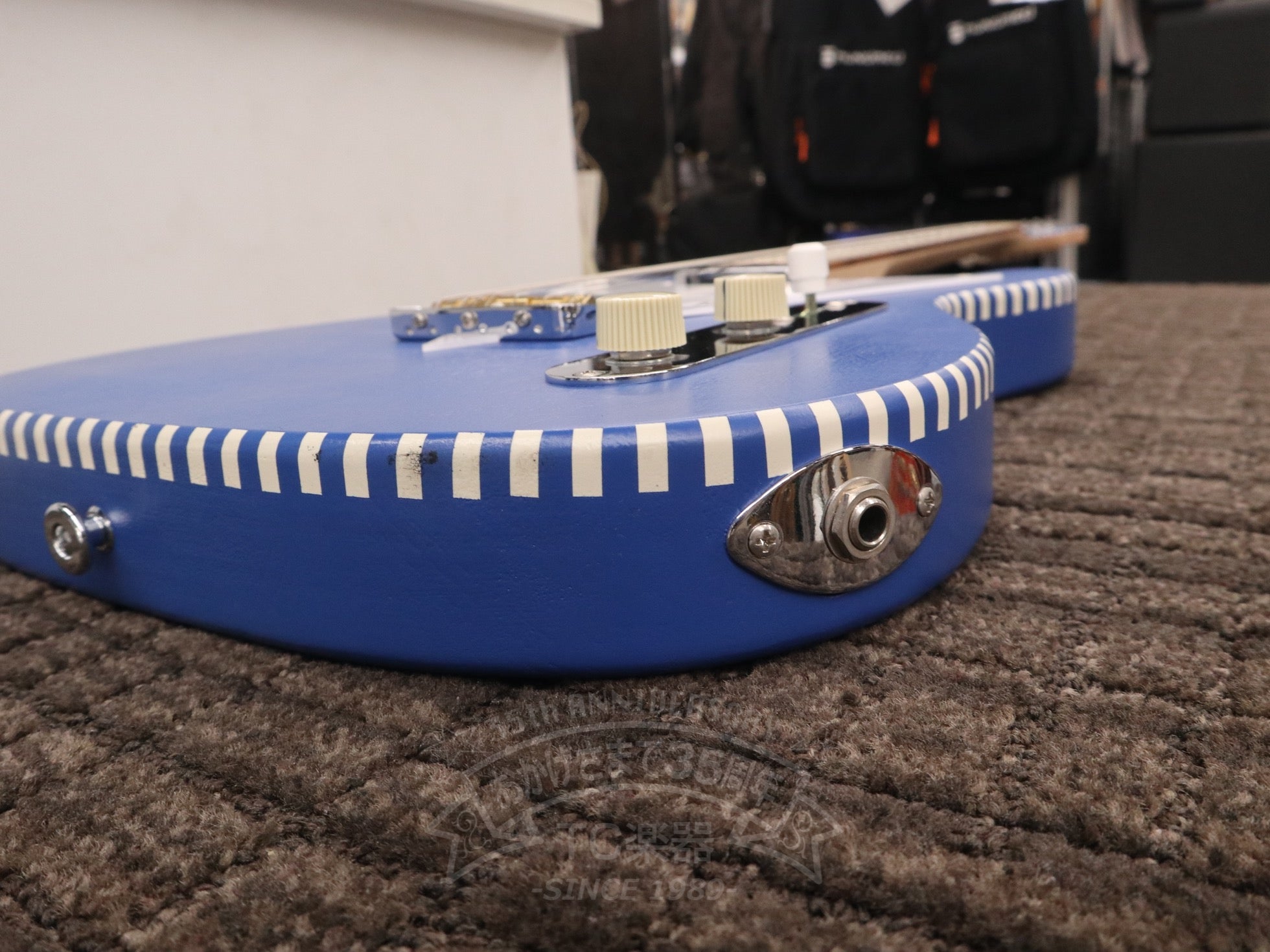 V3 Curacao Blue - TC楽器 - TCGAKKI