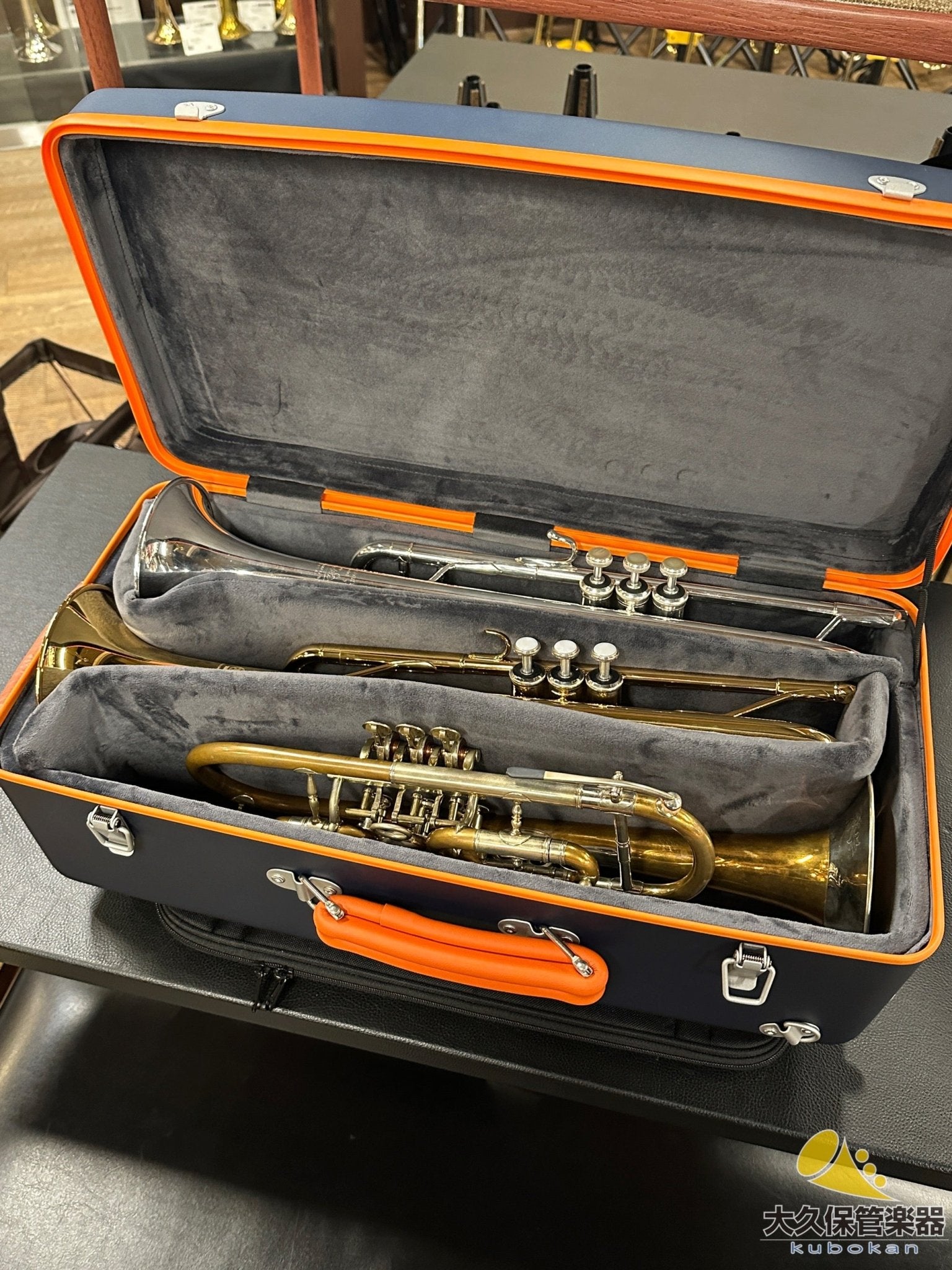 Wahnsinn Case【トランペット・トリプル】カラーカーボン/マット・ブルー - TC楽器 - TCGAKKI