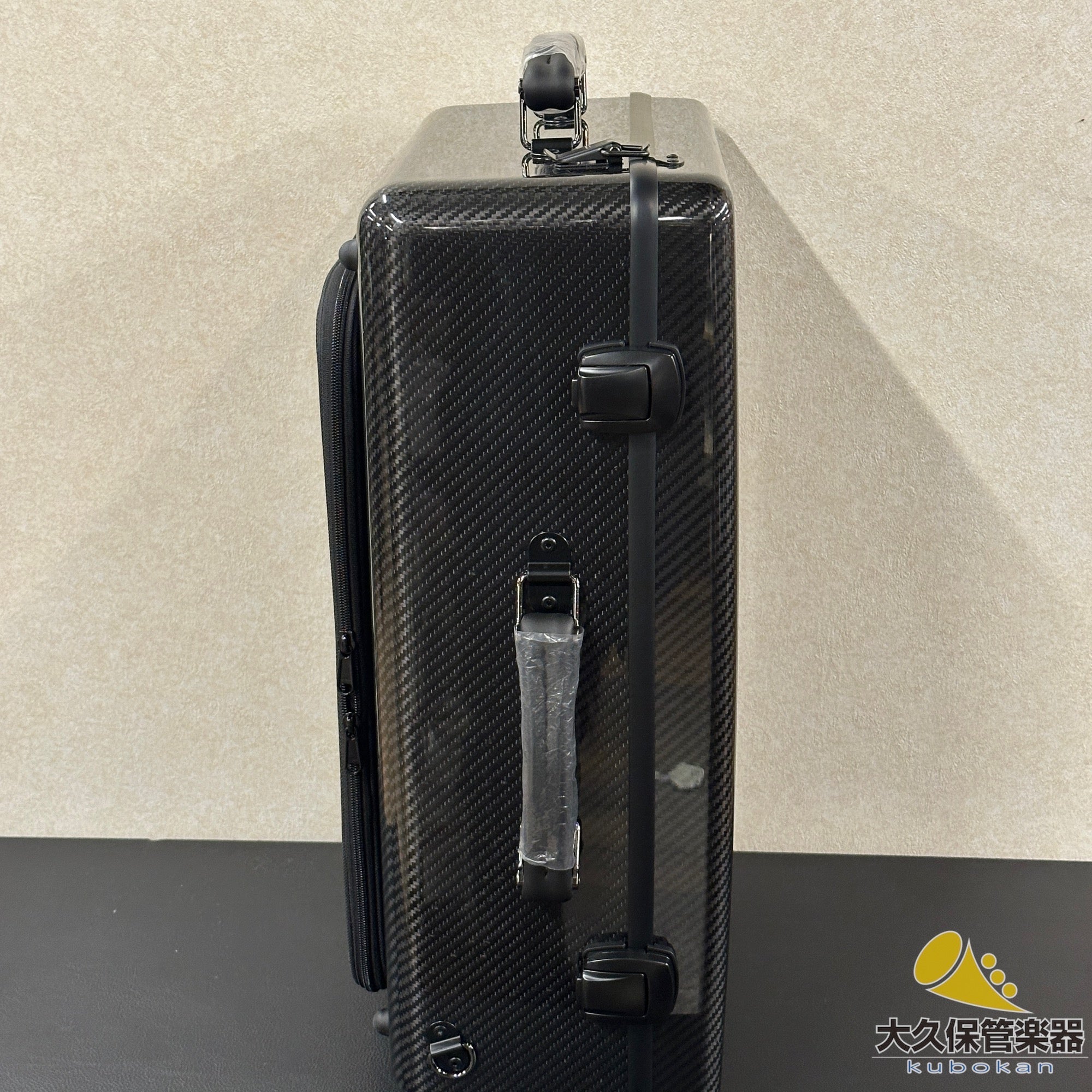 Wahnsinn Case【トランペット・クアッド】3Kナチュラルカーボン/ブラック - TC楽器 - TCGAKKI