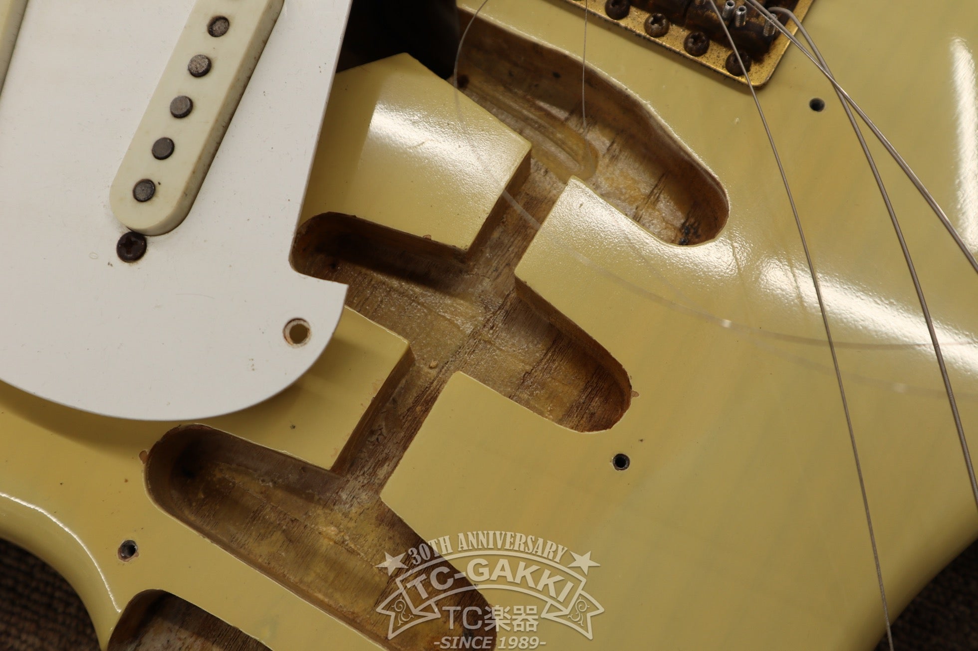 1957 Stratocaster White Blonde Refinished - TC楽器 - TCGAKKI