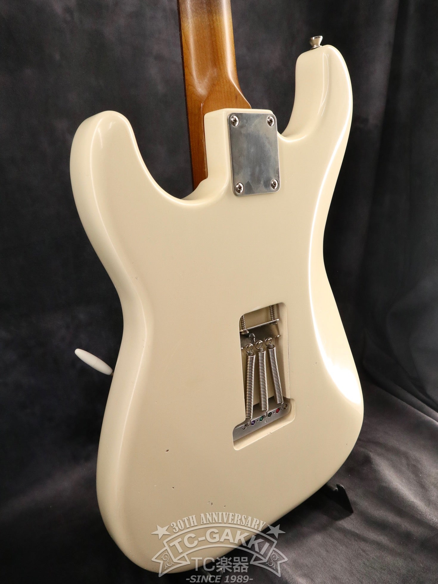 DOVER Aged Olympic White - TC楽器 - TCGAKKI