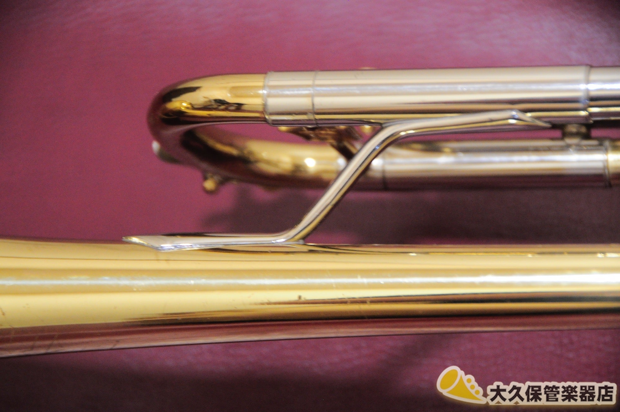 Holton T-105 “Quartertone” B♭トランペット - TC楽器 - TCGAKKI