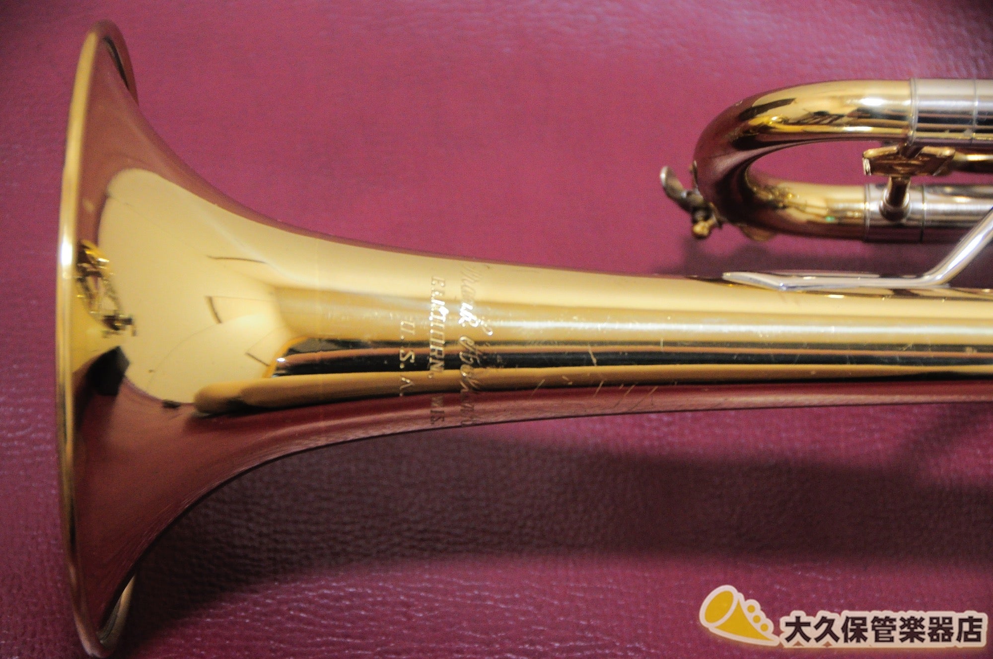 Holton T-105 “Quartertone” B♭トランペット - TC楽器 - TCGAKKI