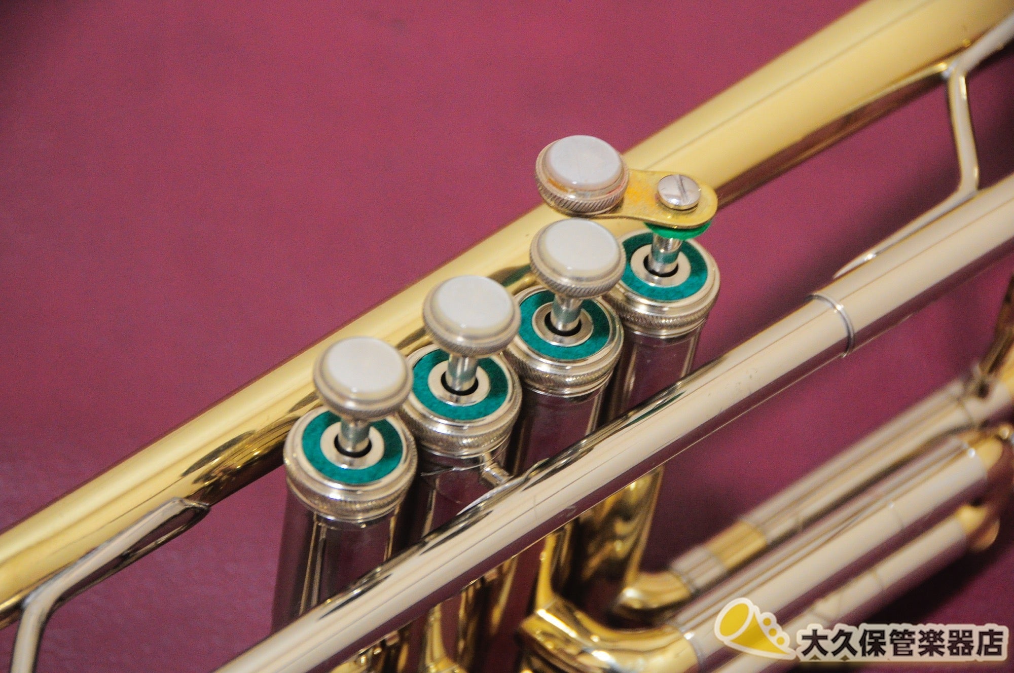 Holton T-105 “Quartertone” B♭トランペット - TC楽器 - TCGAKKI