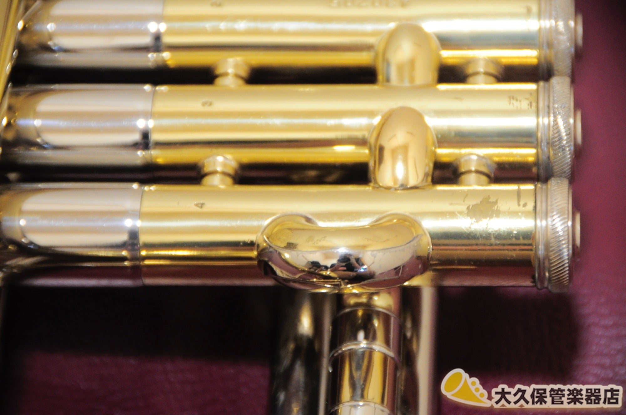 Holton T-105 “Quartertone” B♭トランペット - TC楽器 - TCGAKKI