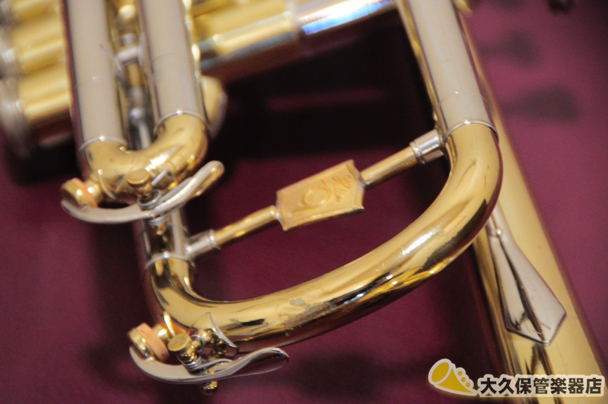 Holton T-105 “Quartertone” B♭トランペット - TC楽器 - TCGAKKI