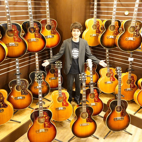The largest collection of Gibson SJ-200/J-200 in the world 