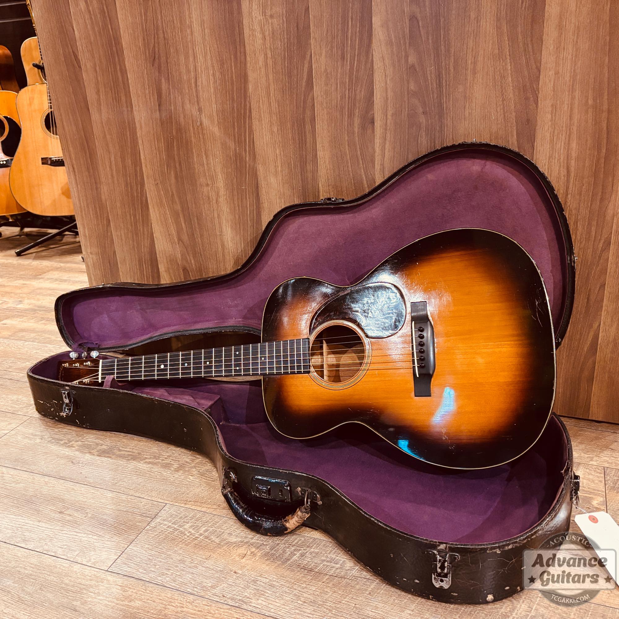 1937年製 000-18 Shaded