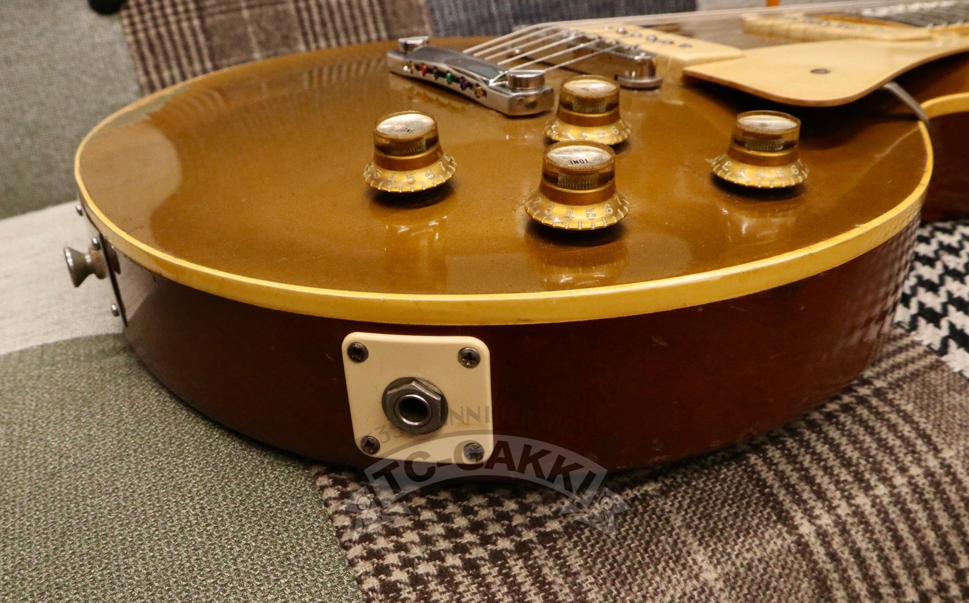 1952 - 1953 Les Paul Gold Top Conversion - TC楽器 - TCGAKKI