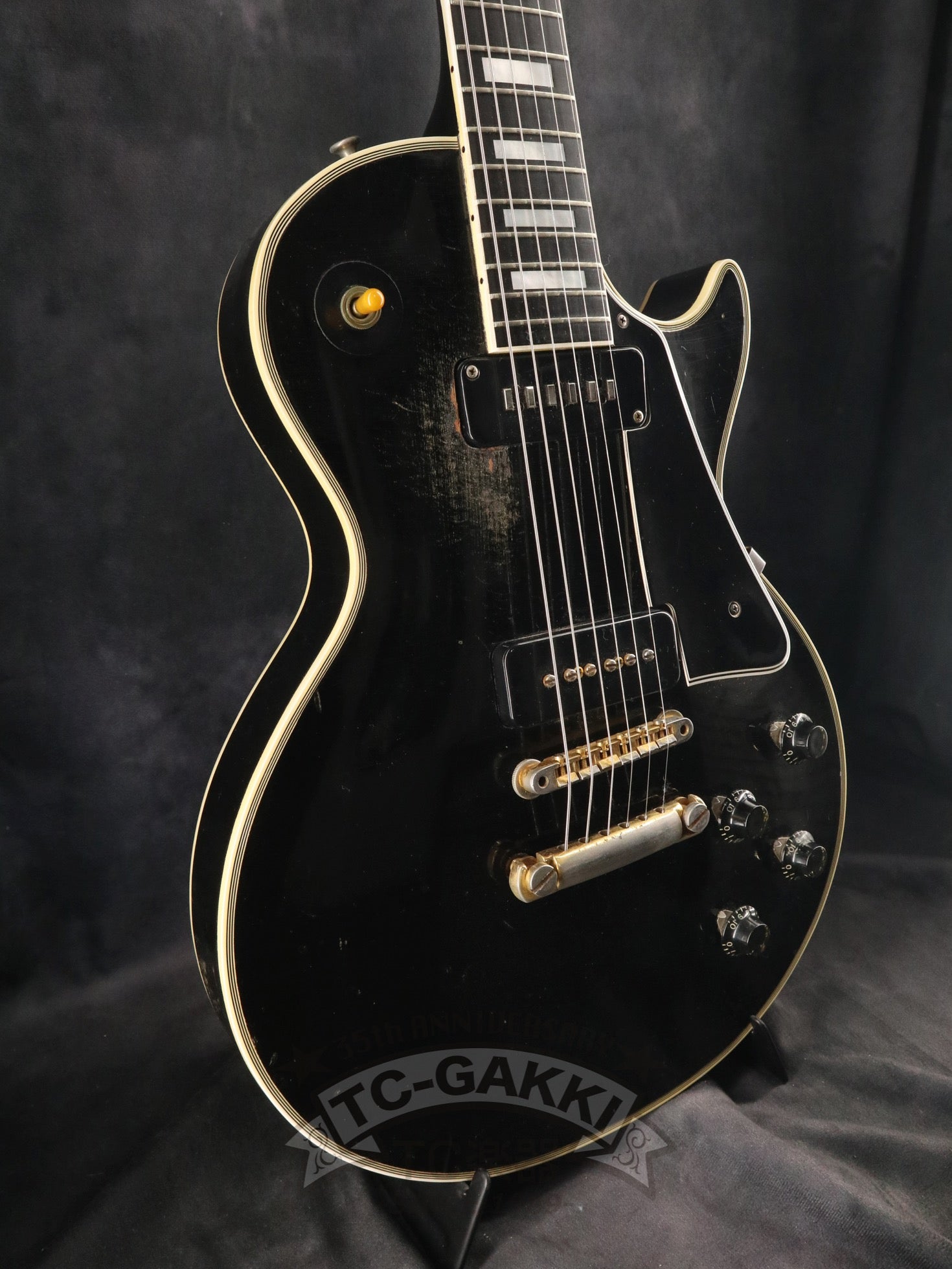 1956 Les Paul Custom The Fletless wonder