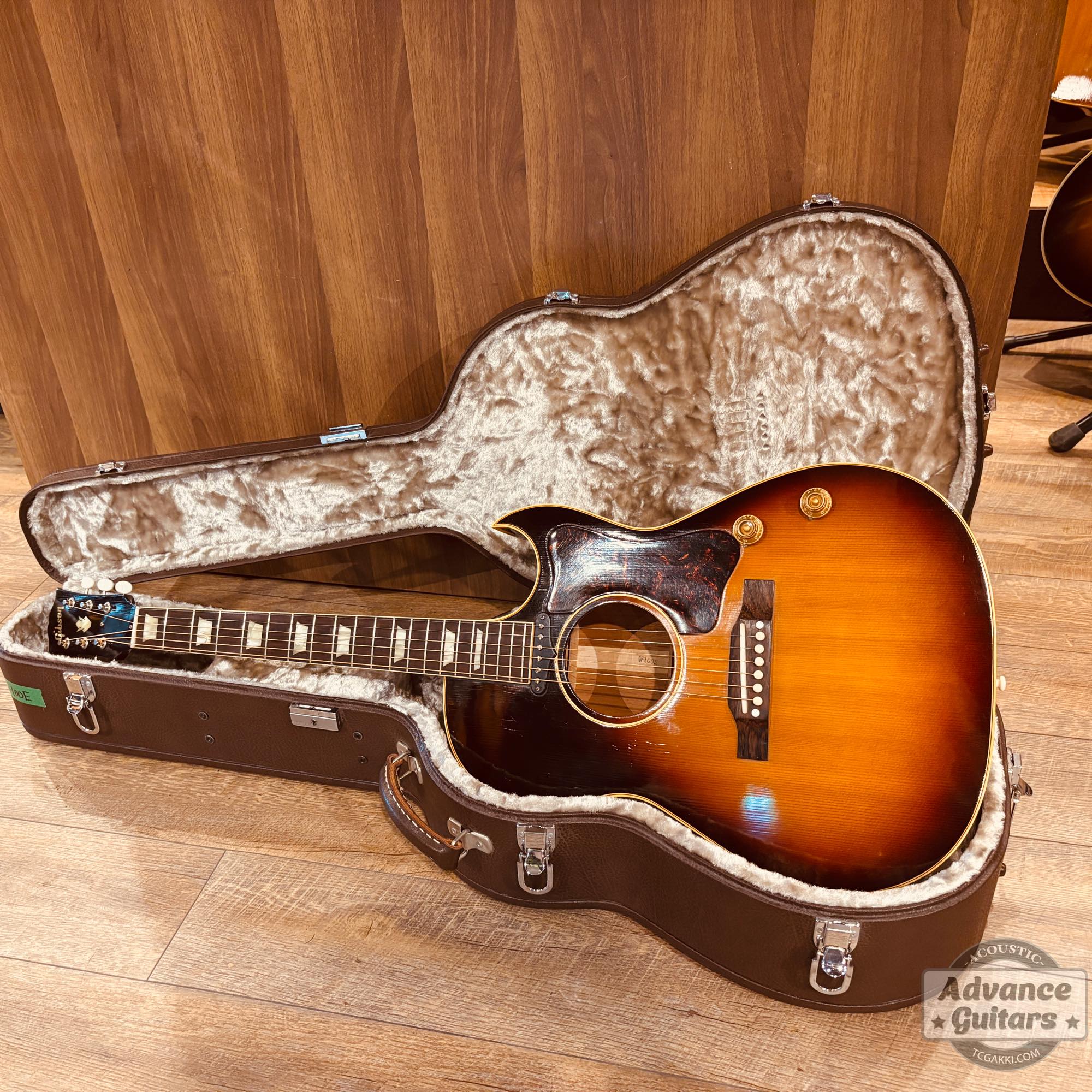 1957年製 CF - 100E - TC楽器 - TCGAKKI