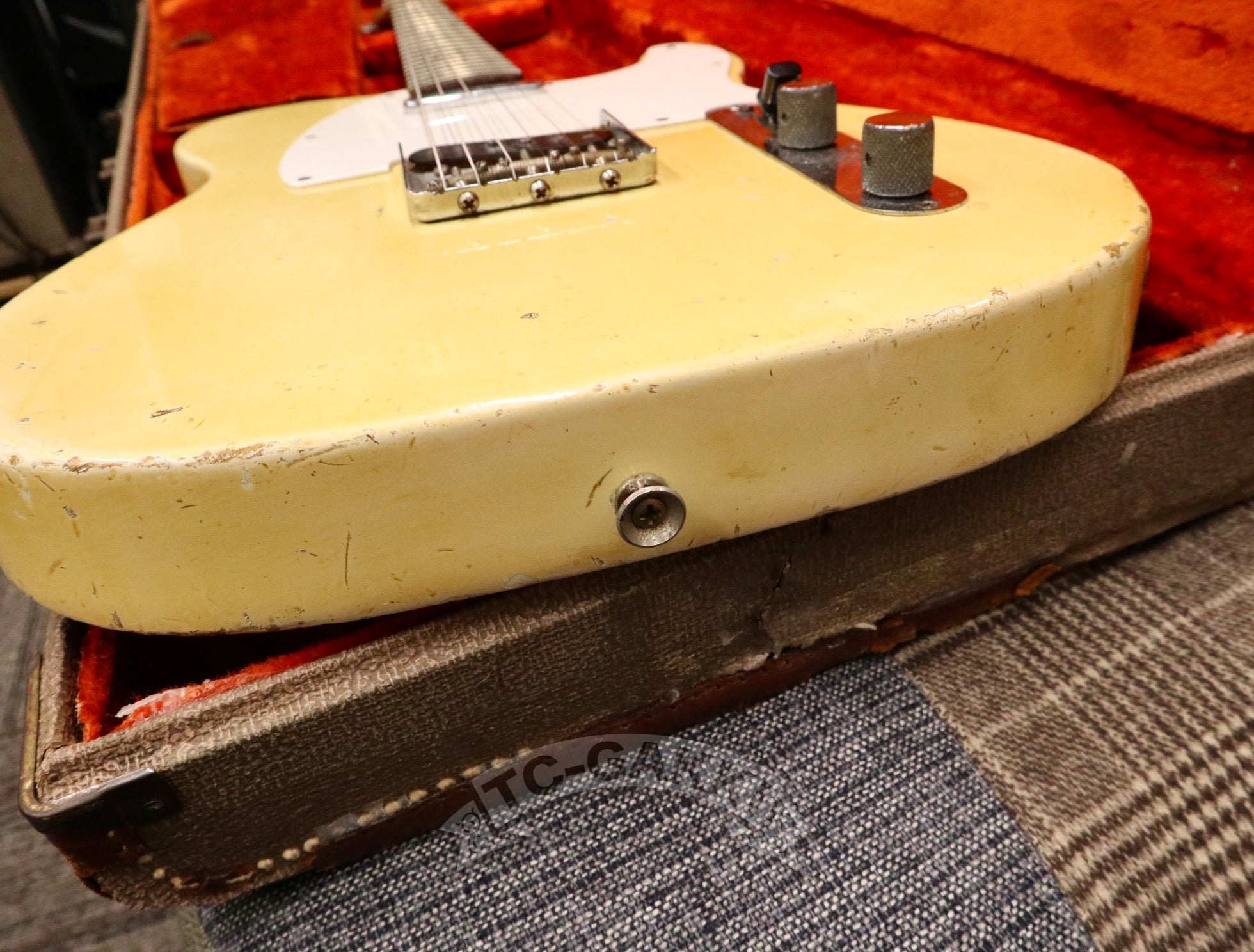 テレキャスター　ビンテージ Fender Made in Japan Traditional 60s Telecaster Custom Sonic Blue