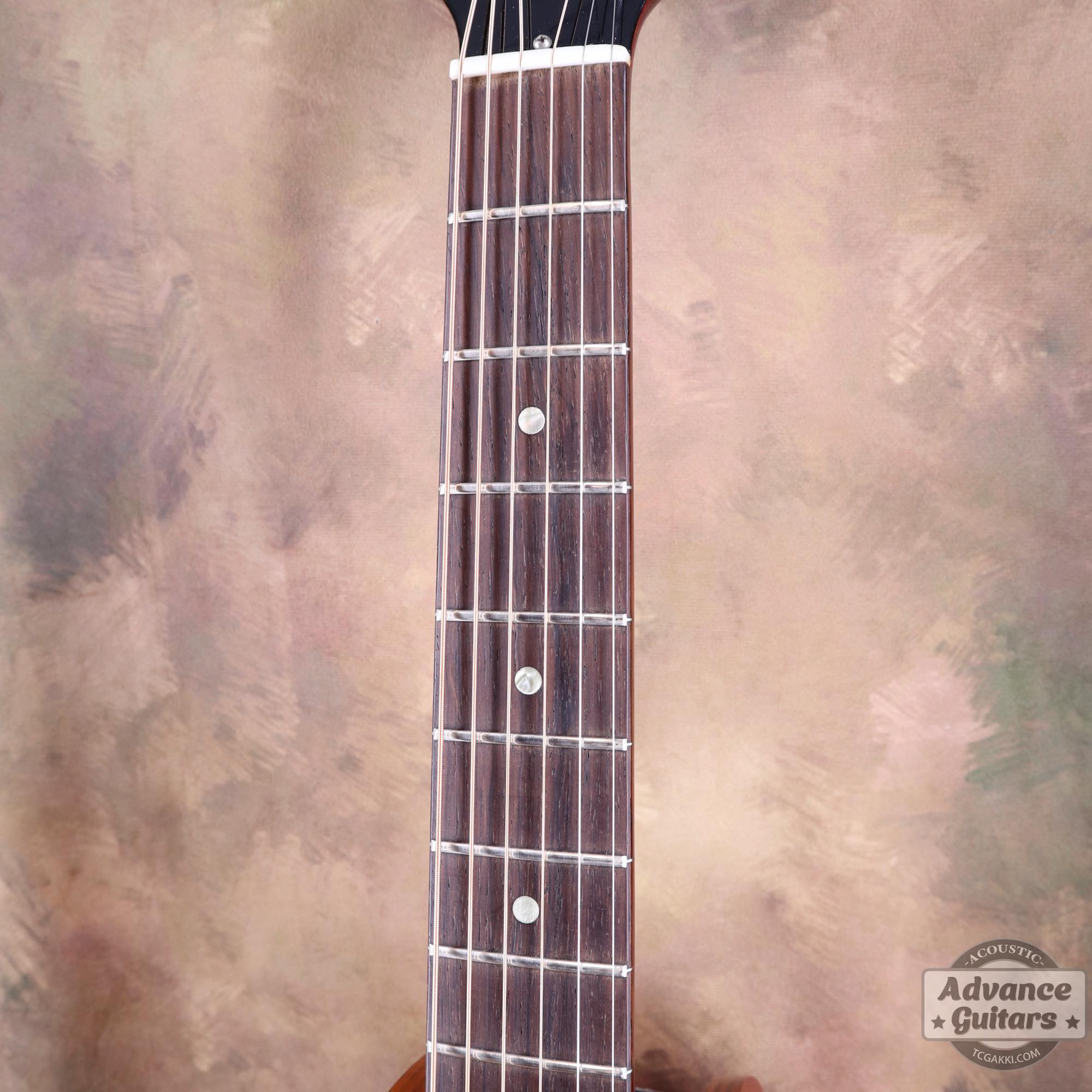 [ジャンク] メーカー不明の古いギター メーカー不明 素人改造古エレキギター メーカー不明 エレキギター