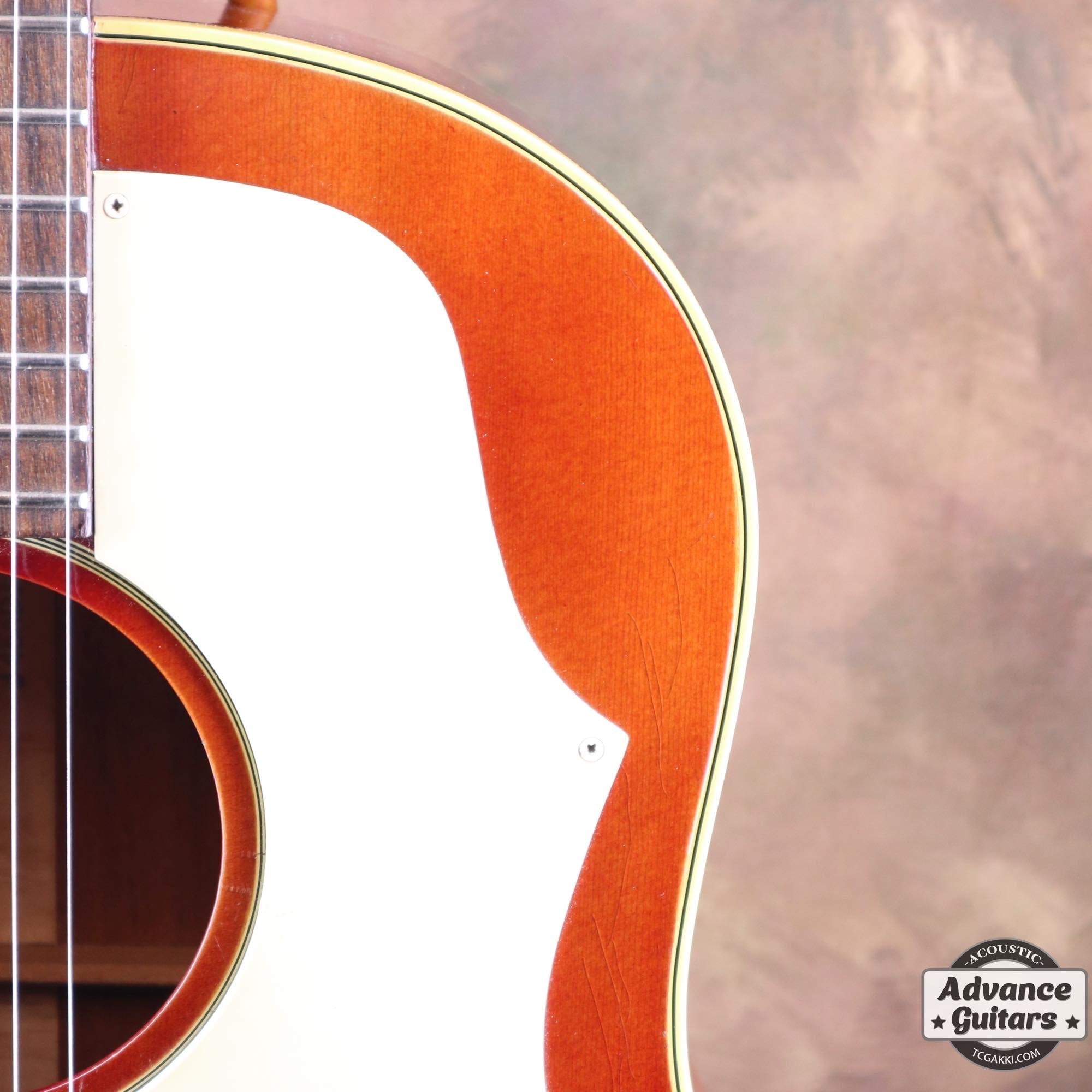 1966年製 J-45 Cherry Red “BGN” Stamped