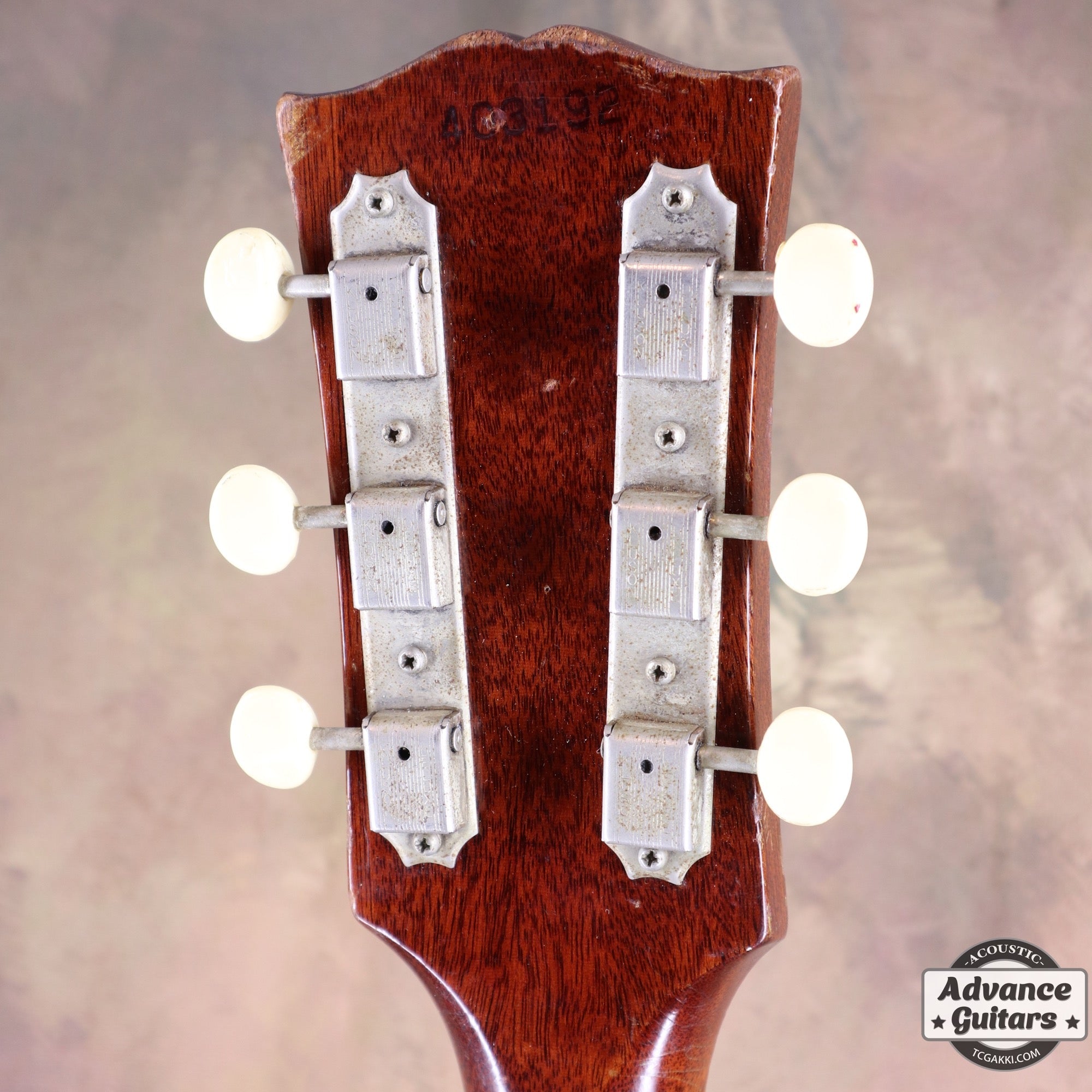 1966年製 J - 45 Cherry Sunburst - TC楽器 - TCGAKKI