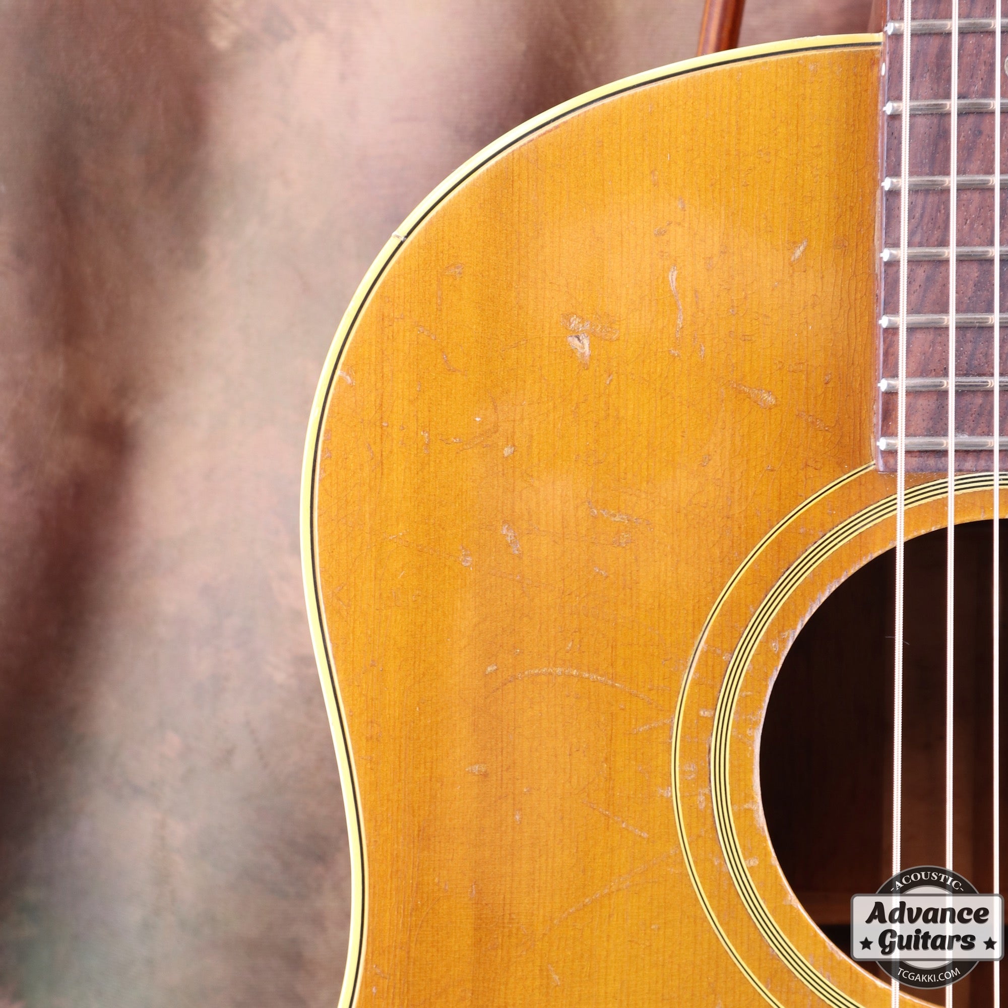 1966年製 J - 45 Cherry Sunburst - TC楽器 - TCGAKKI