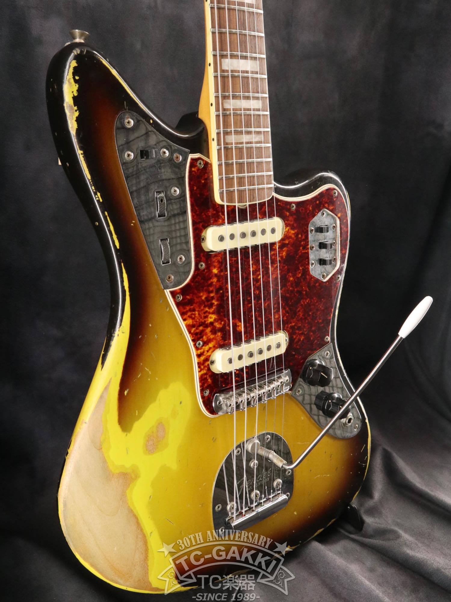 1966 Jaguar 3tone Sunburst - TC楽器 - TCGAKKI