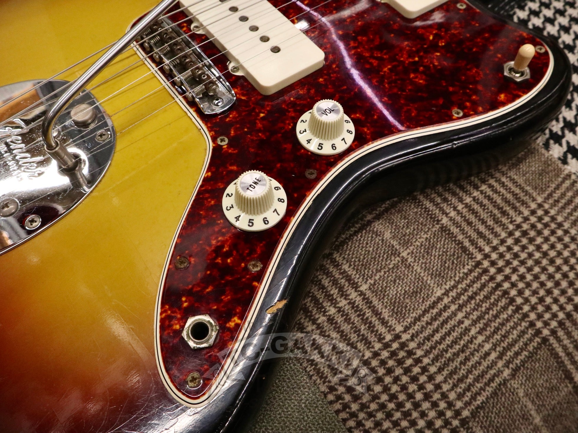 1966 JAZZMASTER Bind / Block - TC楽器 - TCGAKKI