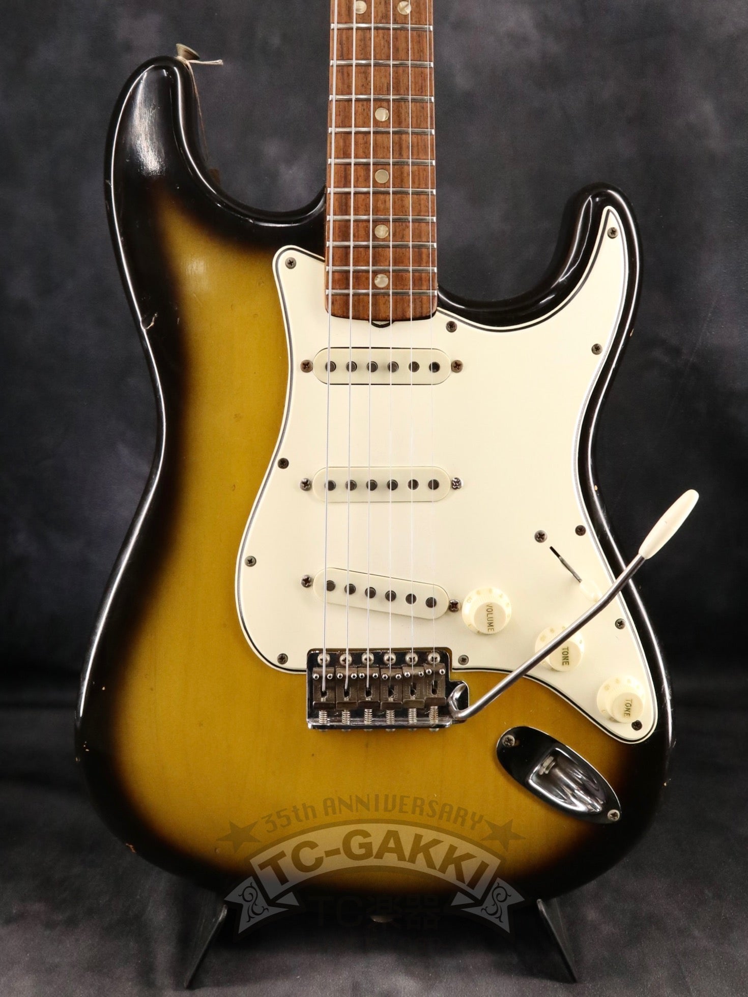 1966 STRATOCASTER Sunburst / Rosewood - TC楽器 - TCGAKKI