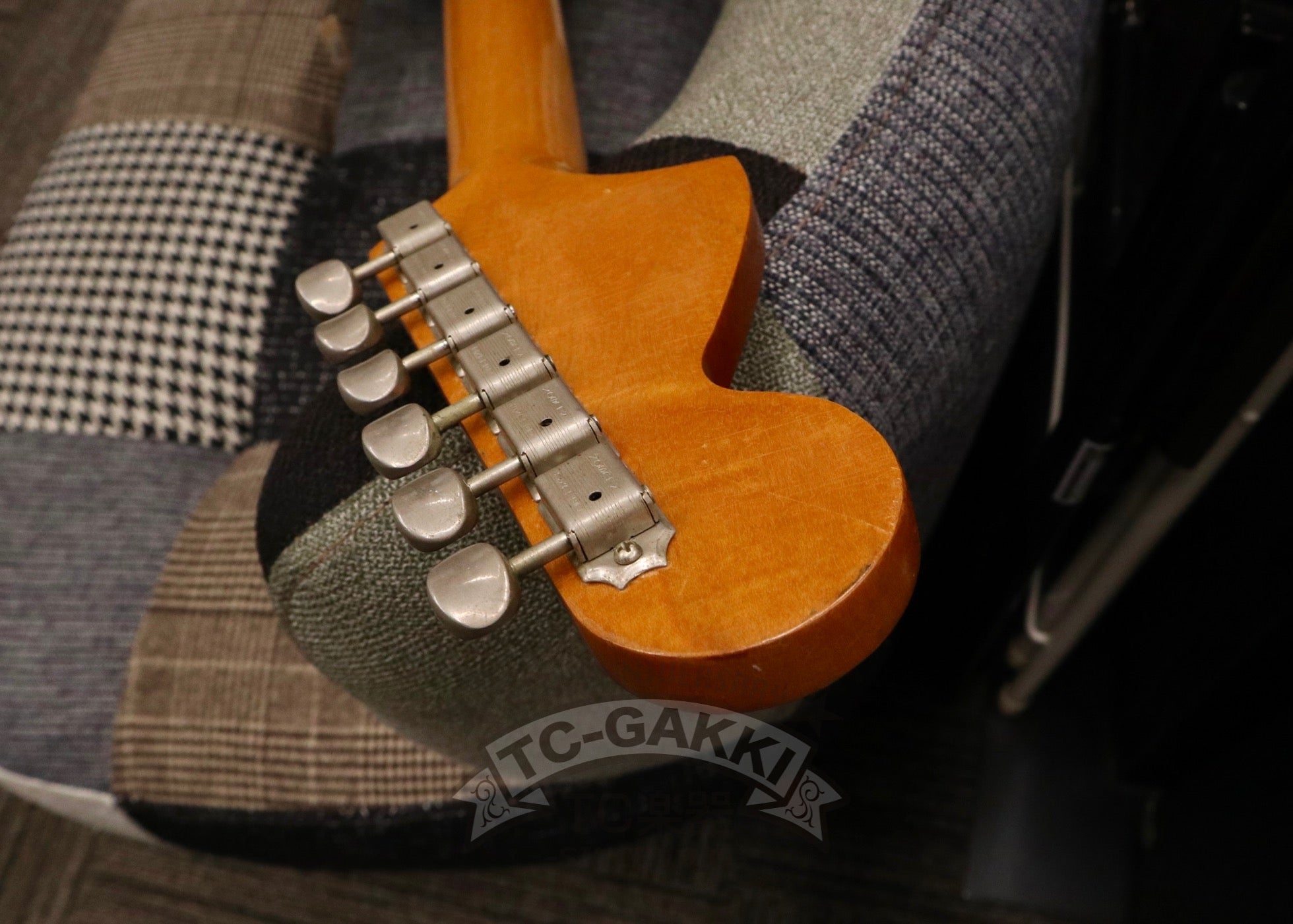 1966 STRATOCASTER Sunburst / Rosewood - TC楽器 - TCGAKKI