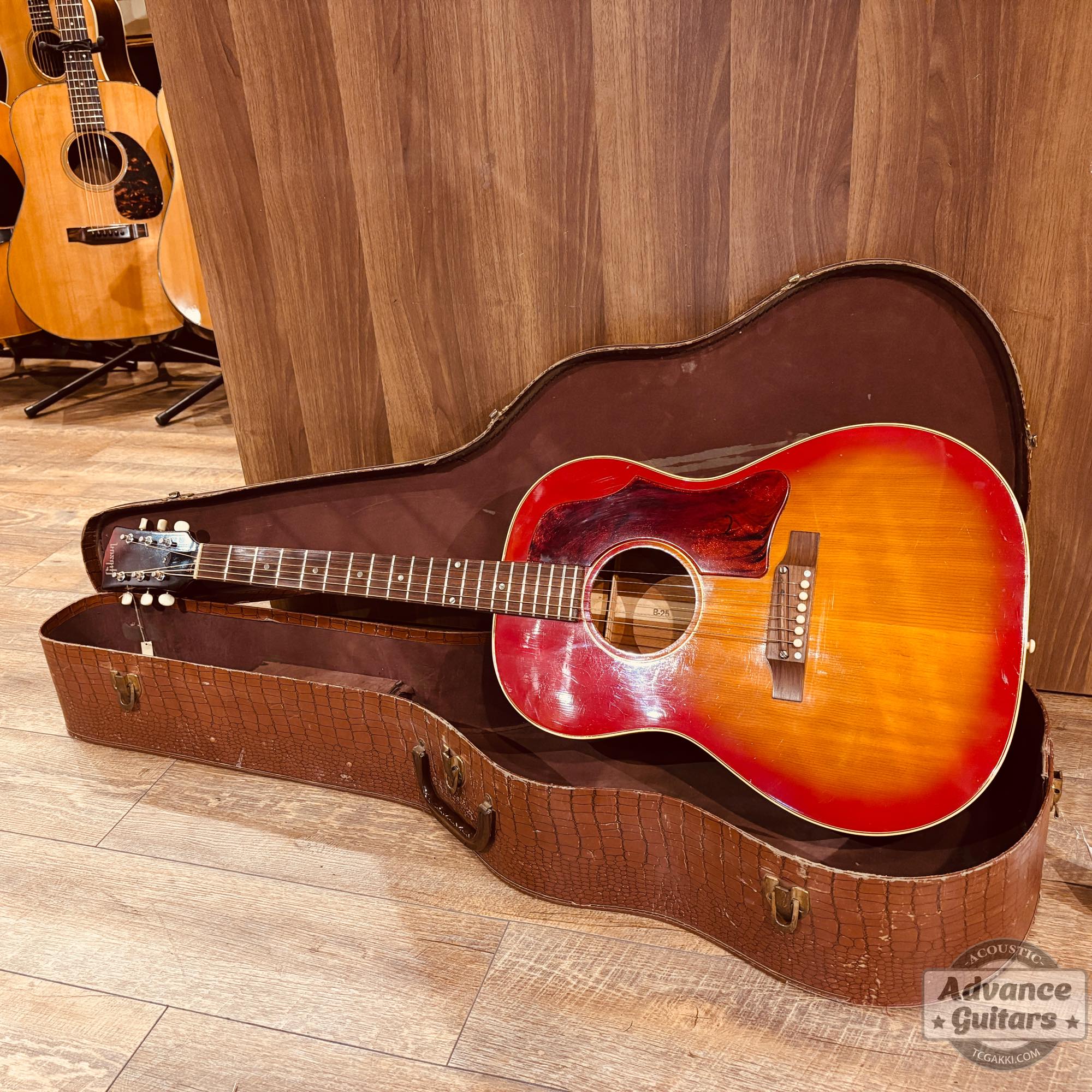 1967年製 B - 25 - TC楽器 - TCGAKKI