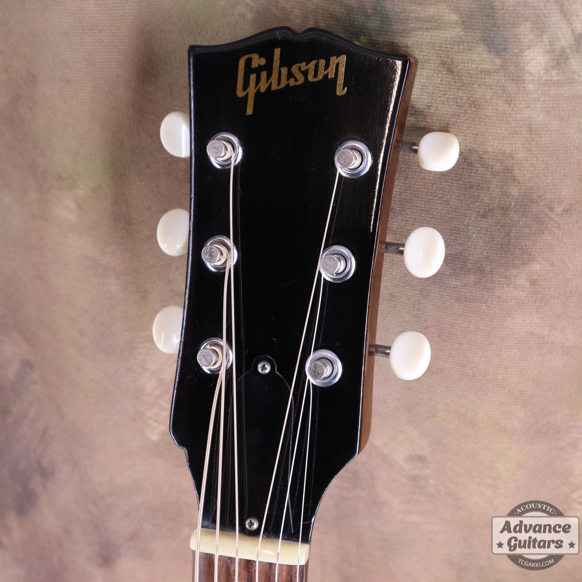 1968年製 B-25 Brown