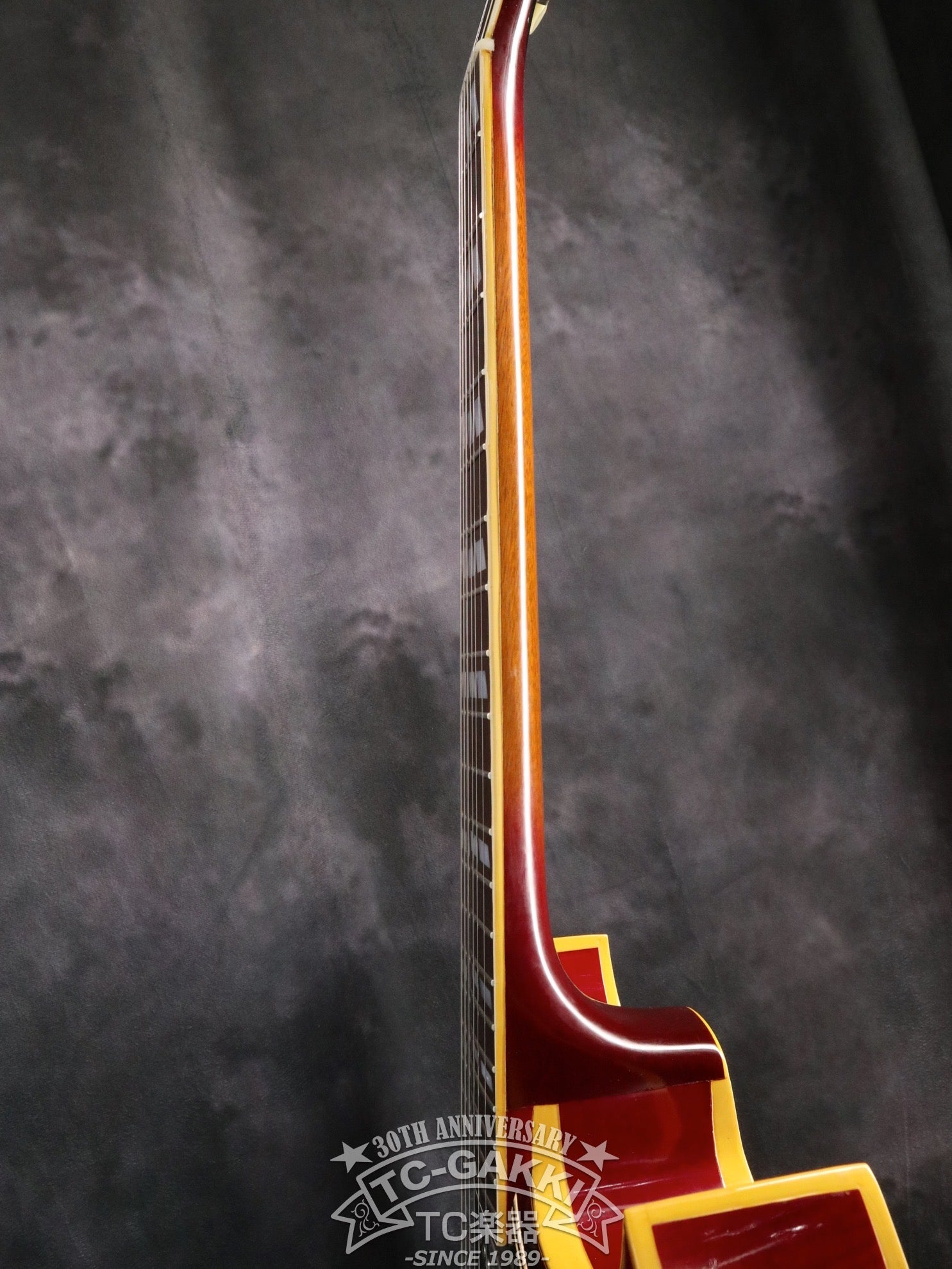 1969 Barney Kessel Regular - TC楽器 - TCGAKKI