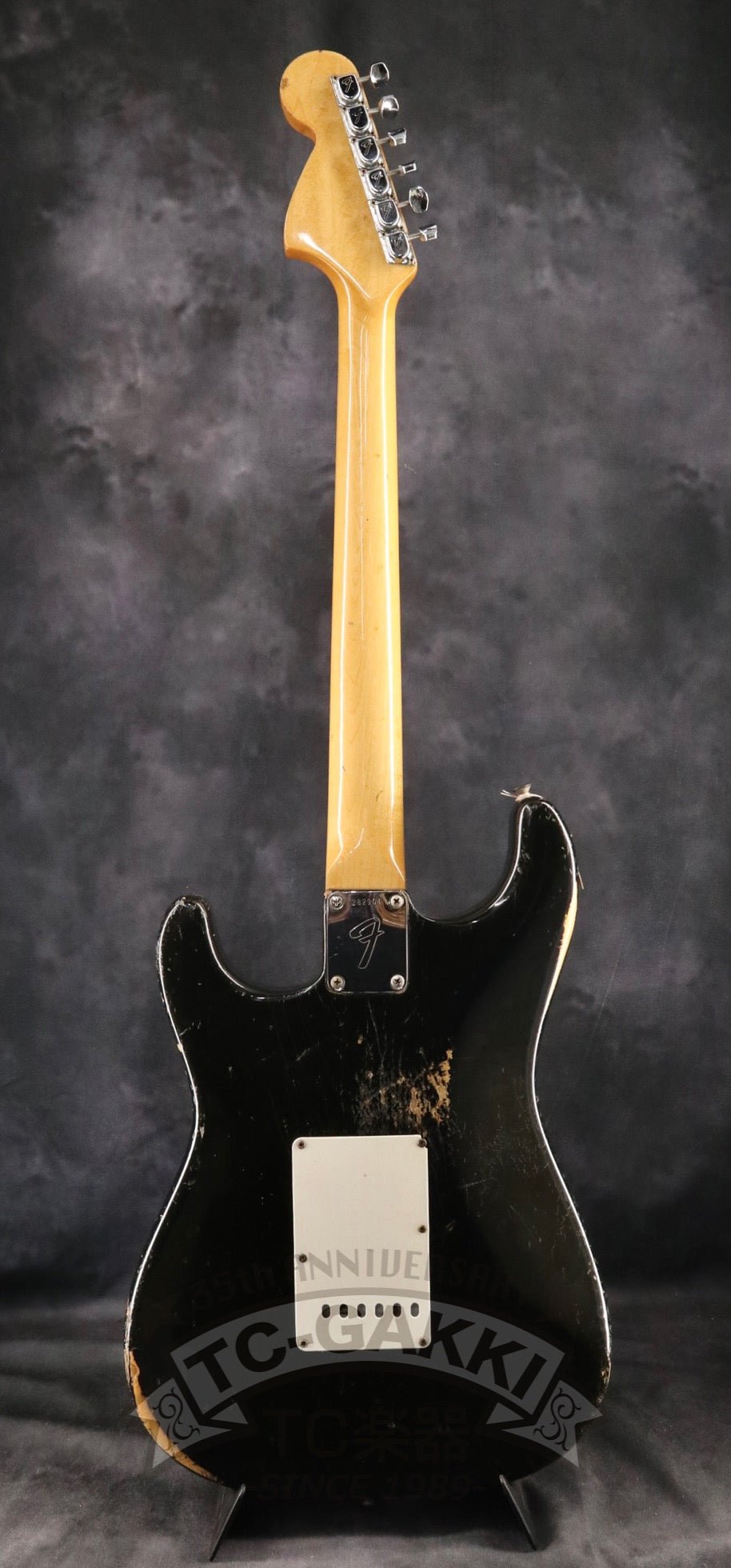 1969 STRATOCASTER Black/Rose - TC楽器 - TCGAKKI