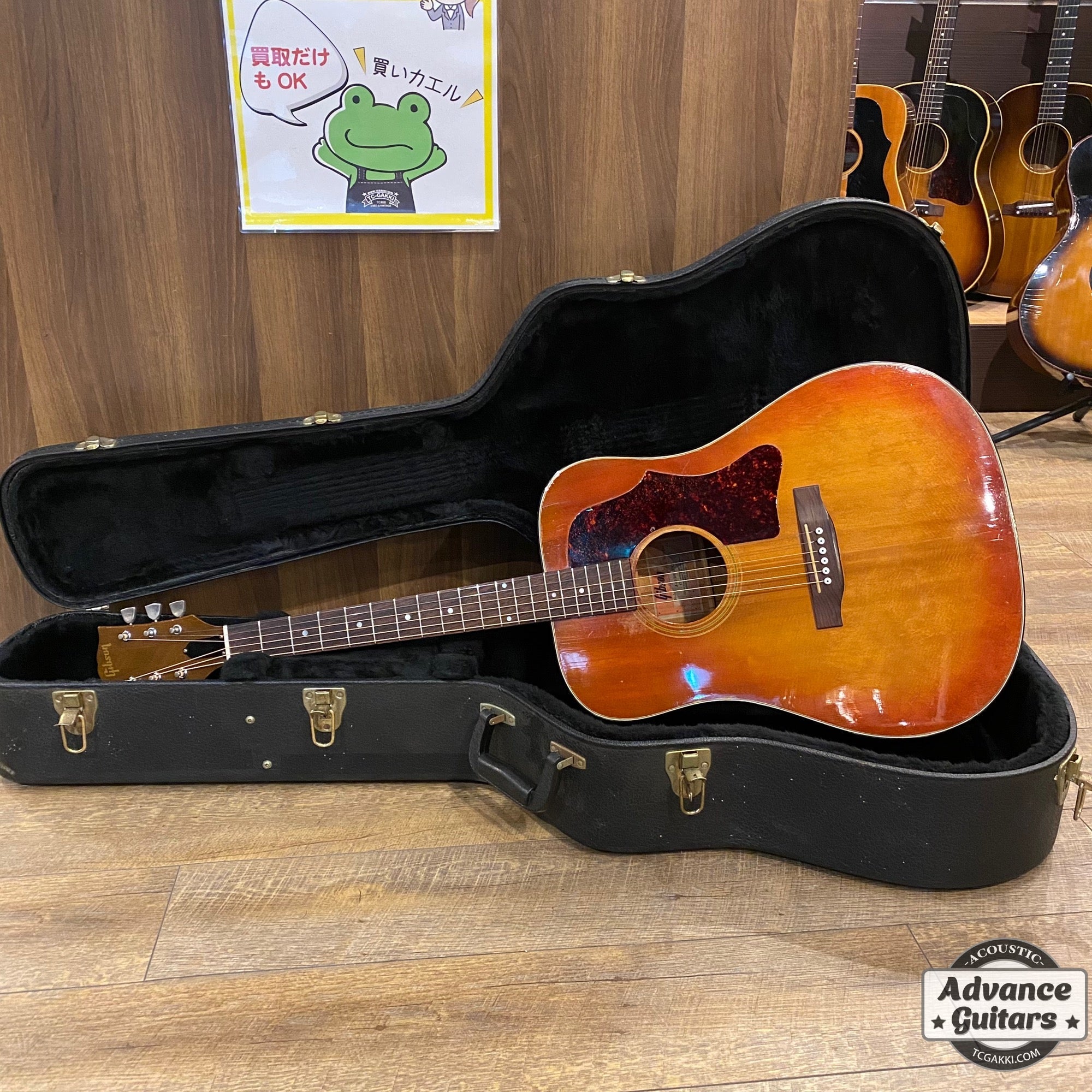 1970s J-45 Deluxe - TC楽器 - TCGAKKI