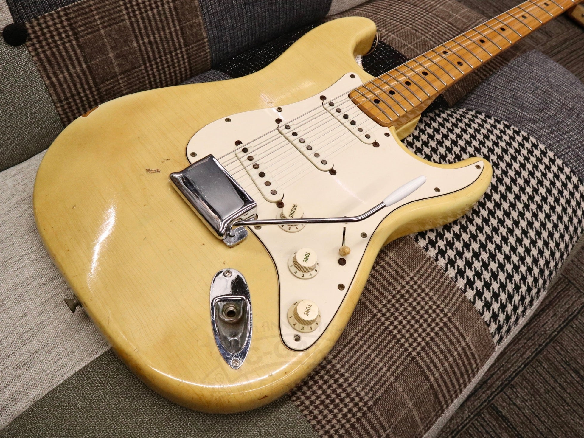 1971 Stratocaster Blond / Maple - TC楽器 - TCGAKKI