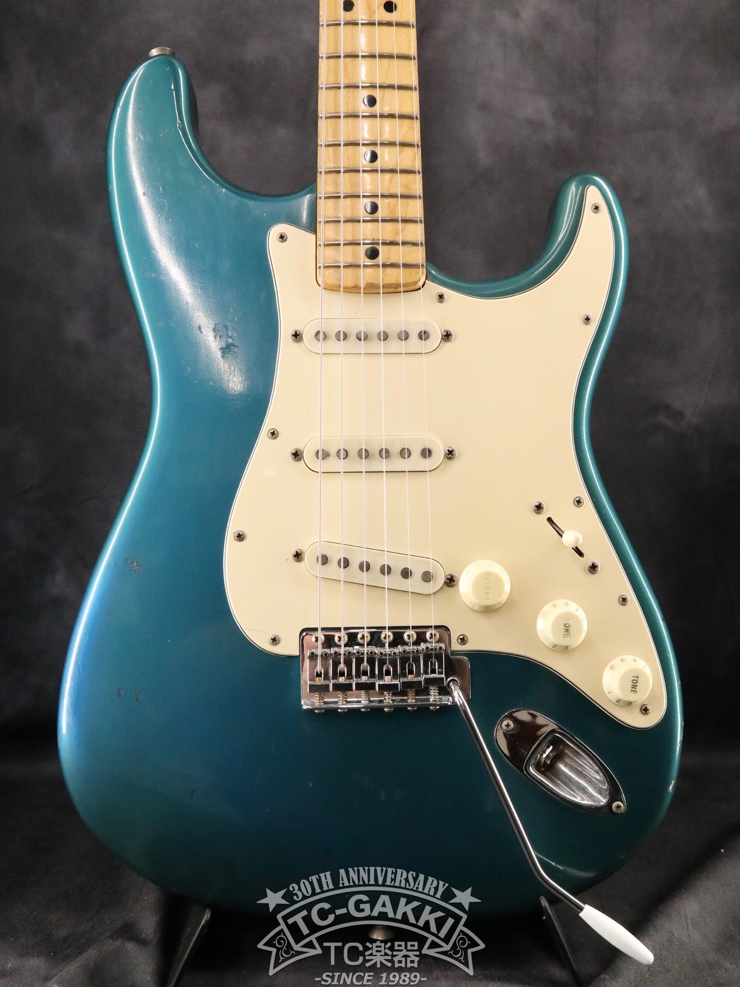 1974 Stratocaster Lake Placid Blue - TC楽器 - TCGAKKI