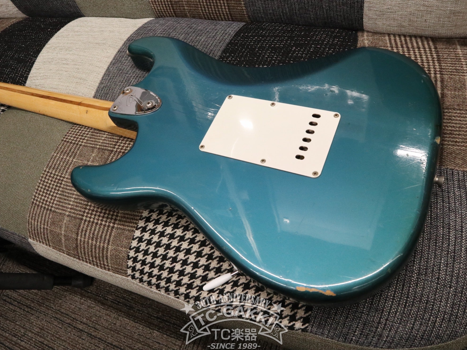 1974 Stratocaster Lake Placid Blue - TC楽器 - TCGAKKI