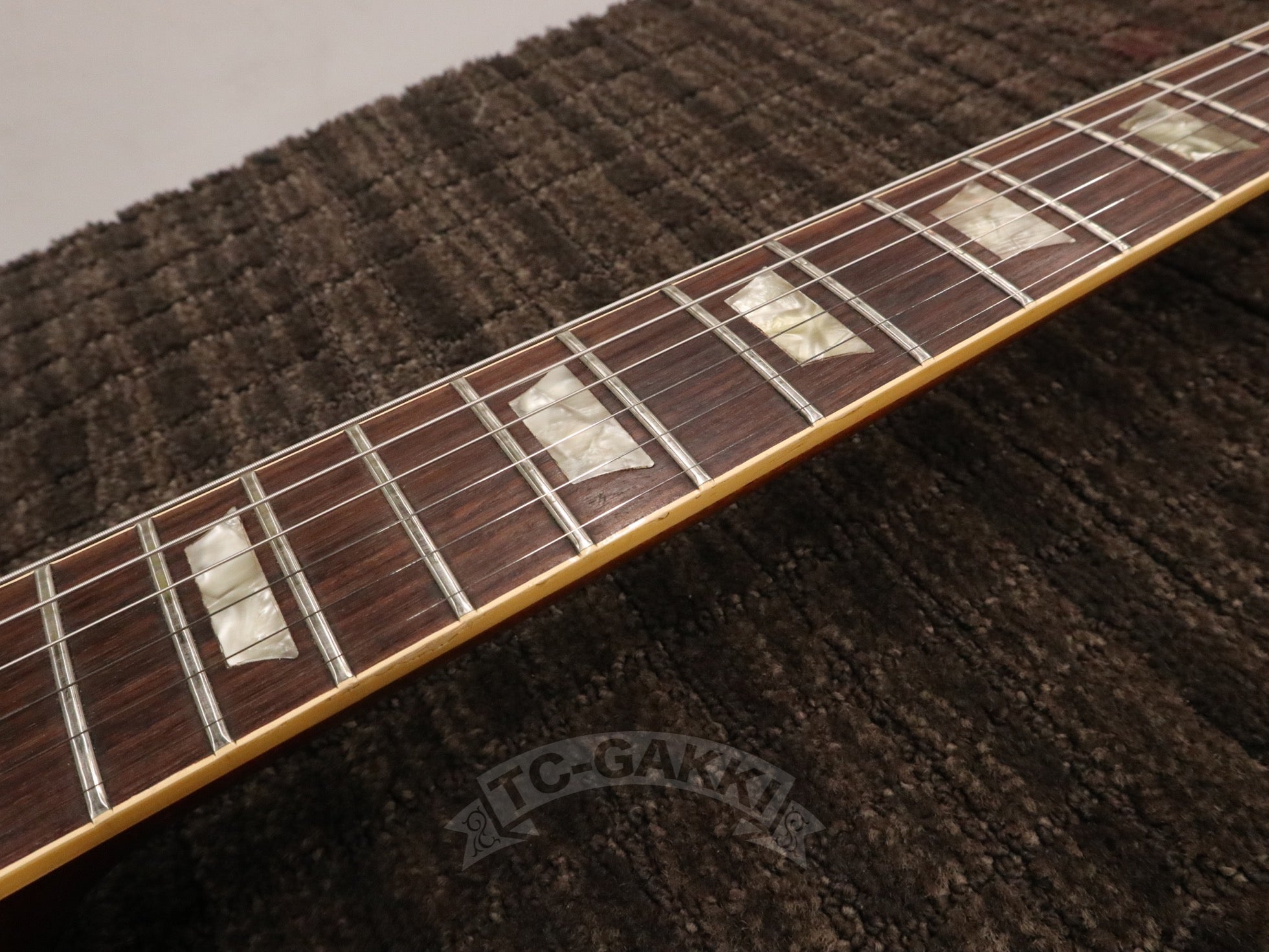 1975 Les Paul Deluxe Cherry Sunburst - TC楽器 - TCGAKKI