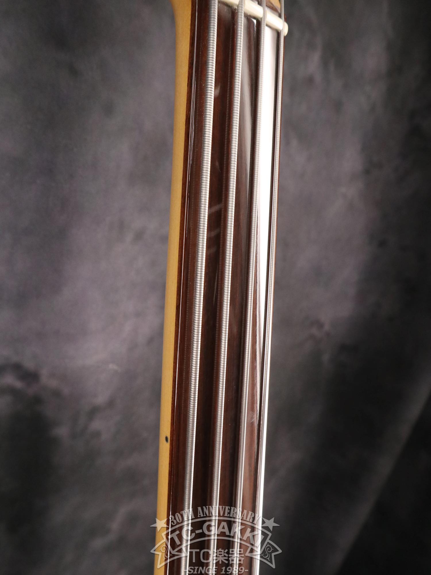 1977 PRECISION BASS Fretless - TC楽器 - TCGAKKI