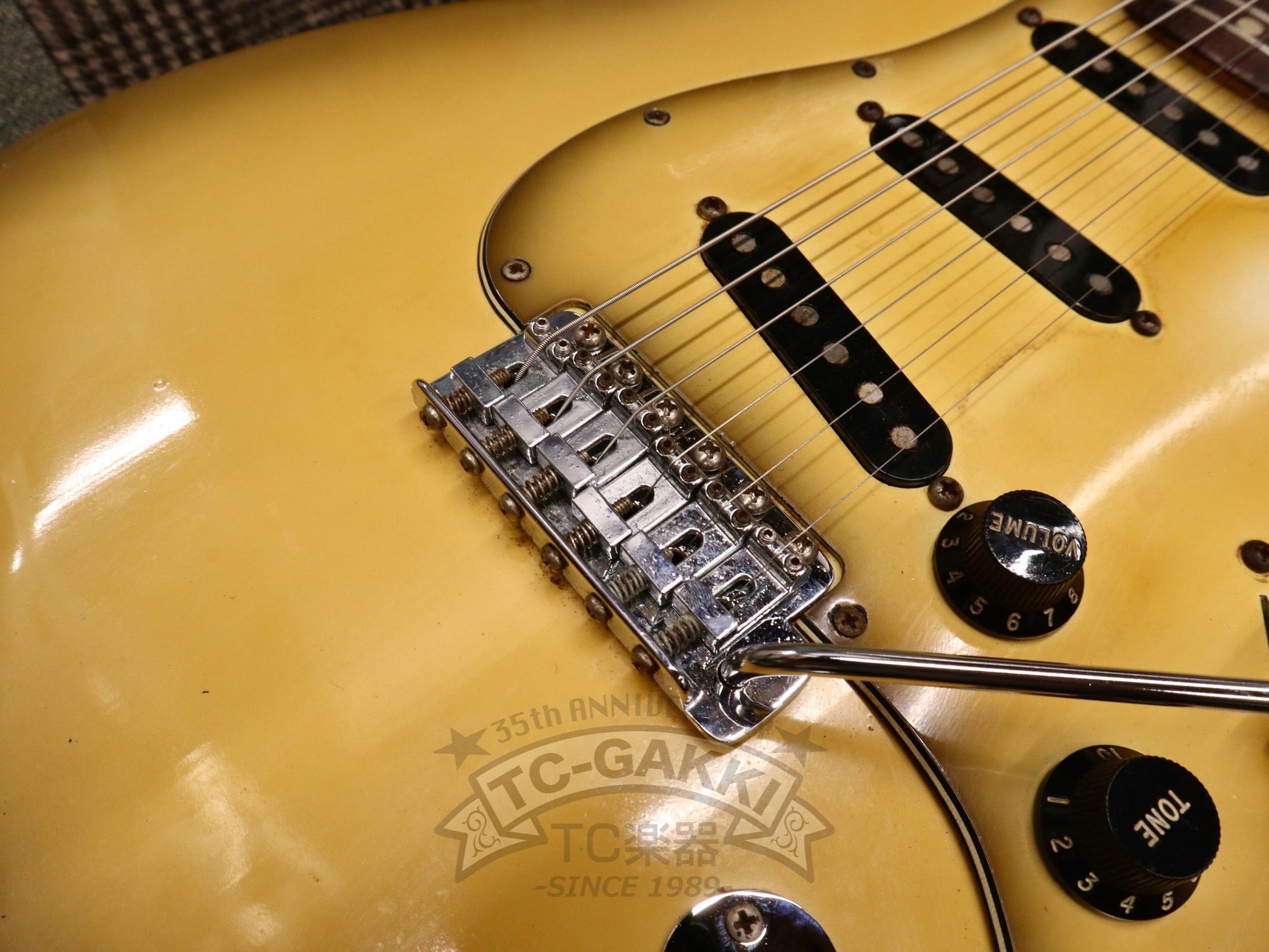 1979 Fender STRATOCASTER Antigua