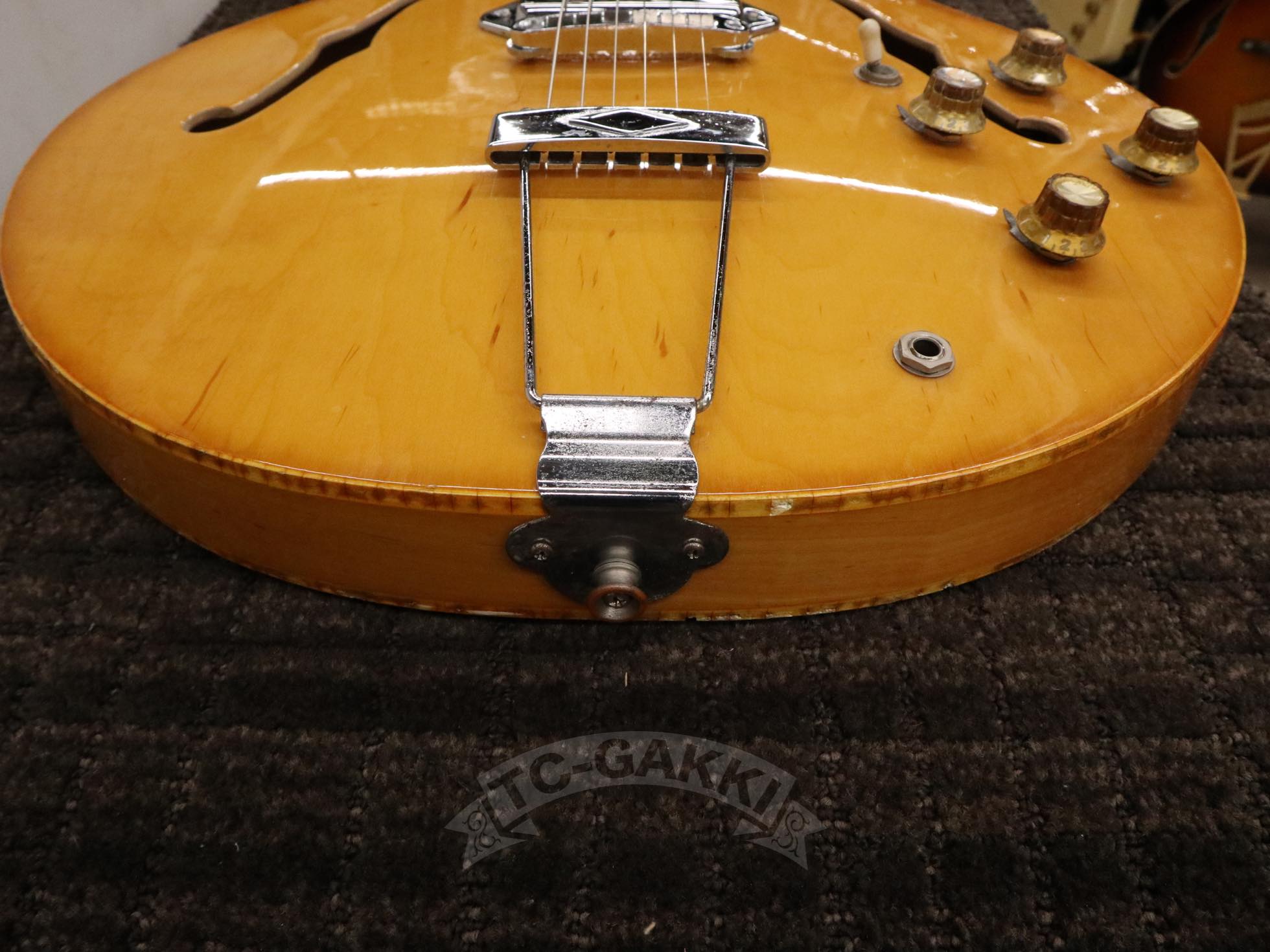 1980 Casino - TC楽器 - TCGAKKI