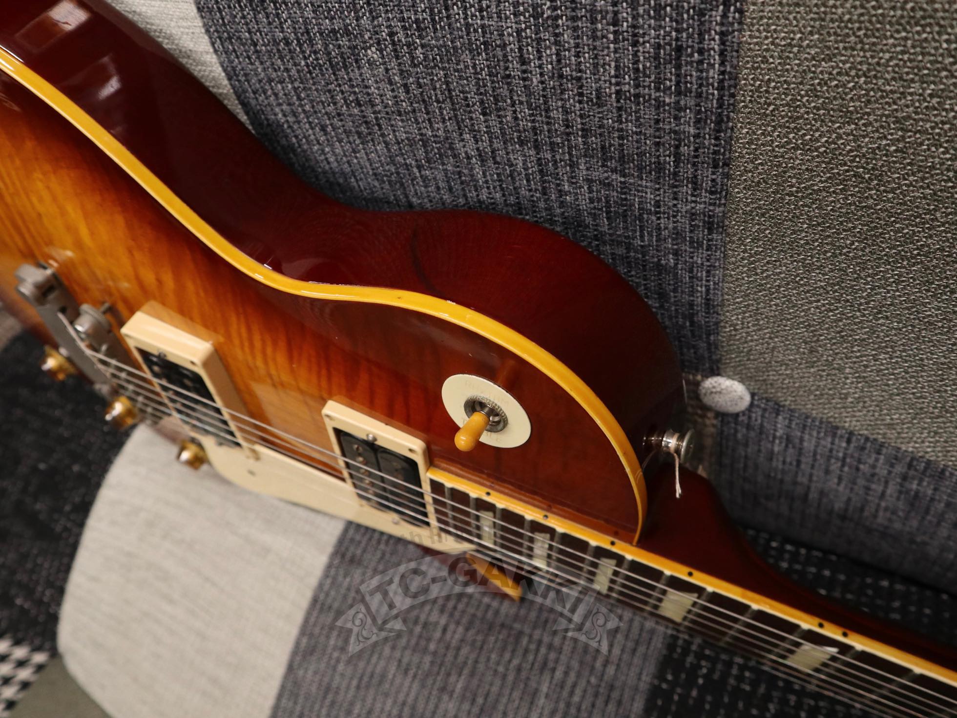 1980 LS - 200 Love Rock - TC楽器 - TCGAKKI